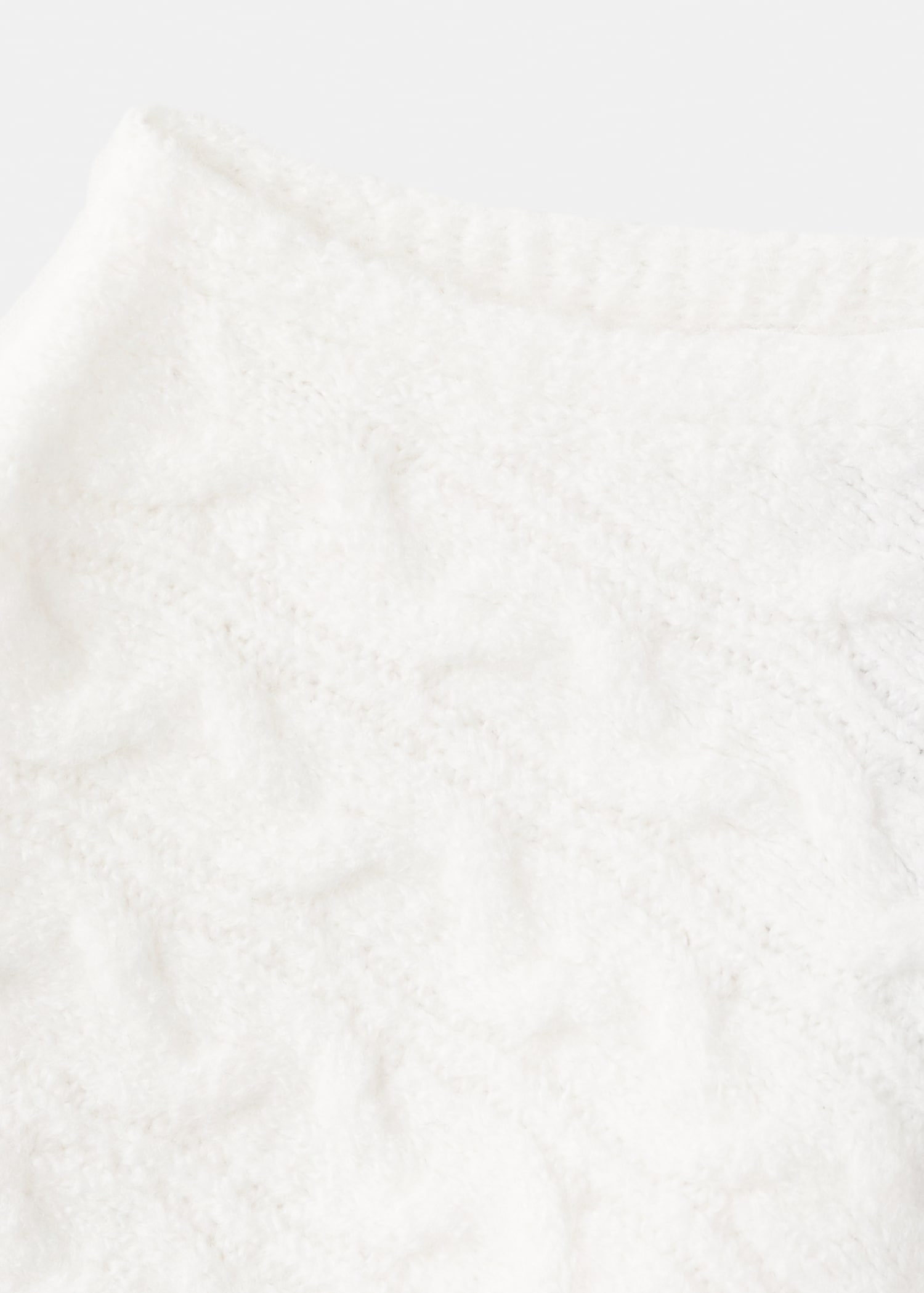 Cable-knit poncho - Details of the article 8