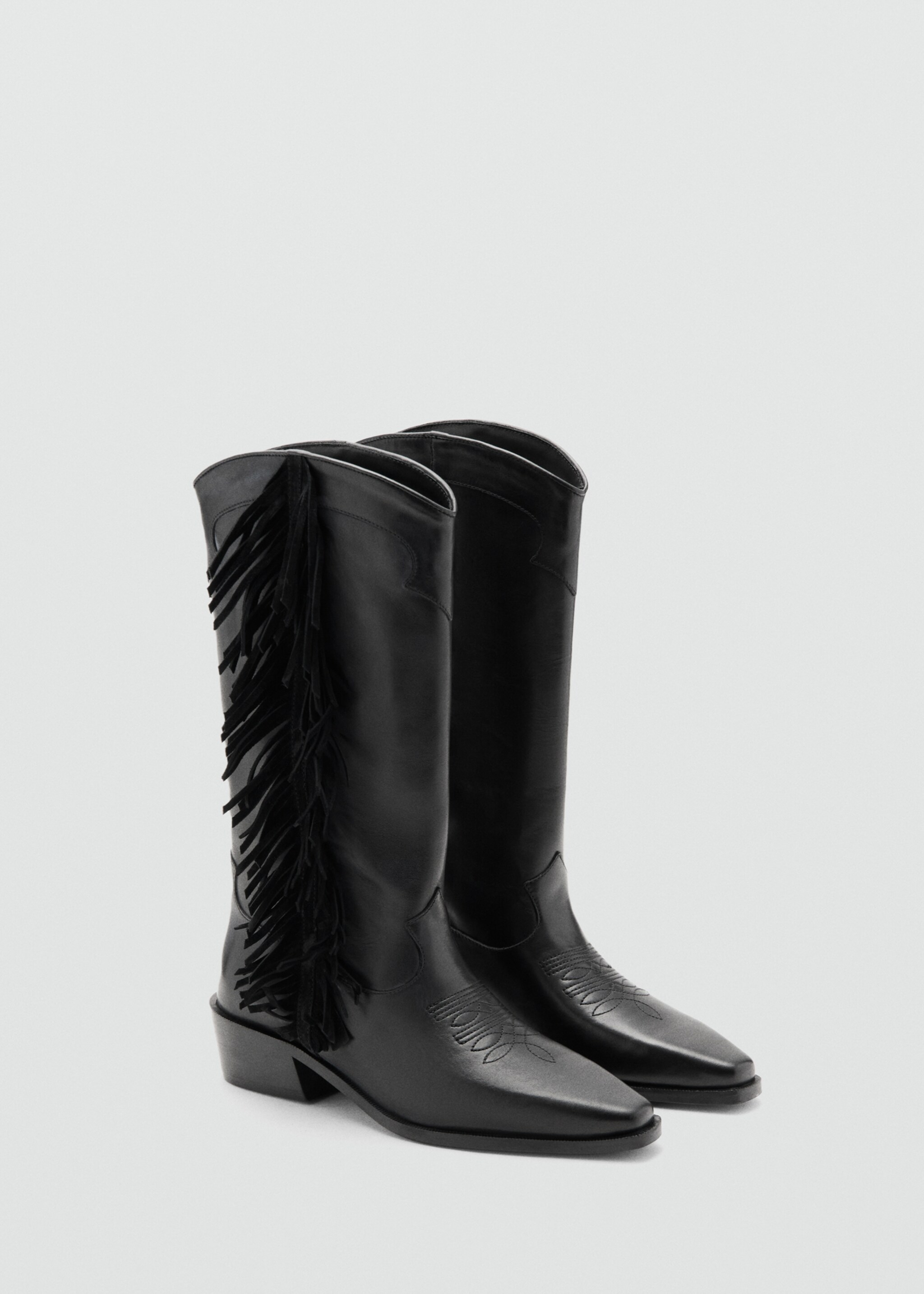 Tall leather boots with tassels - Medium plane, Black. Ref: 27071182-00.