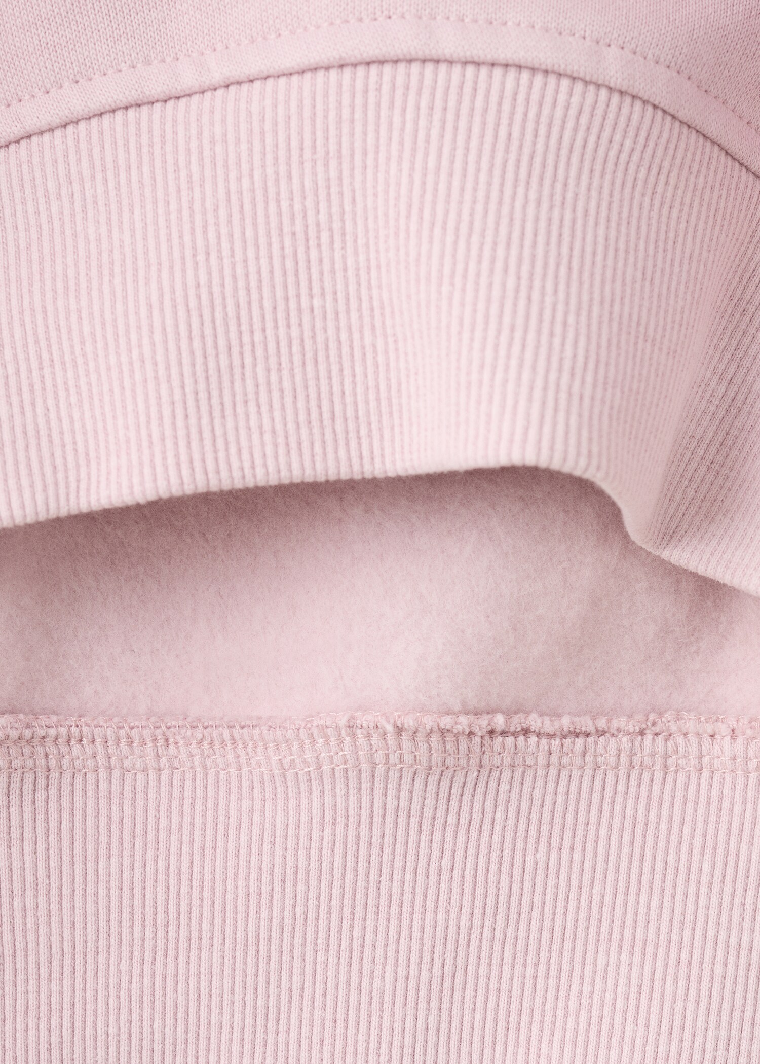 سويت شيرت عليه هالو كيتي - تفاصيل المنتج 0