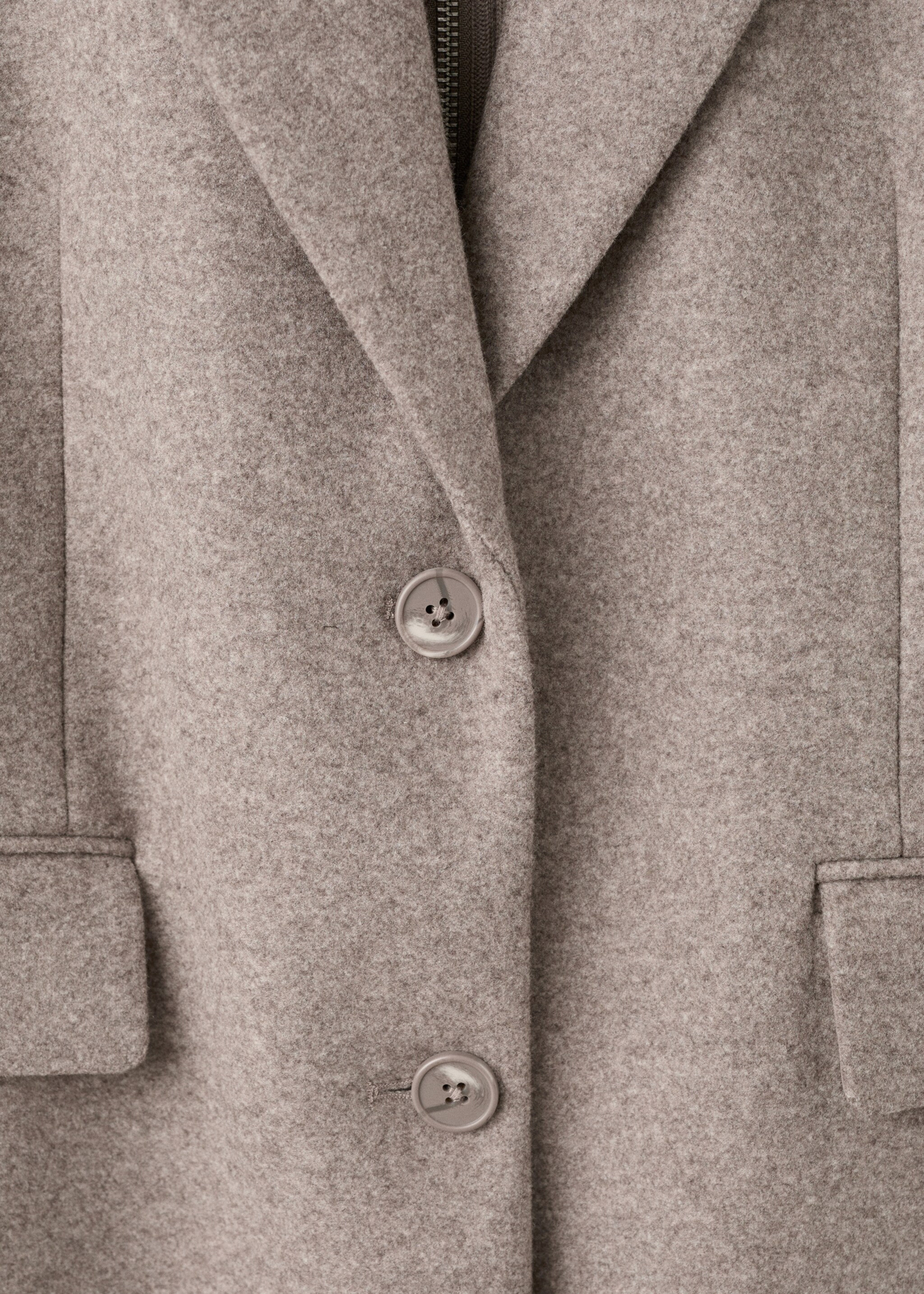 Combined coat with detachable collar - Details of the article 0, Brown. Ref: 27071194-00.