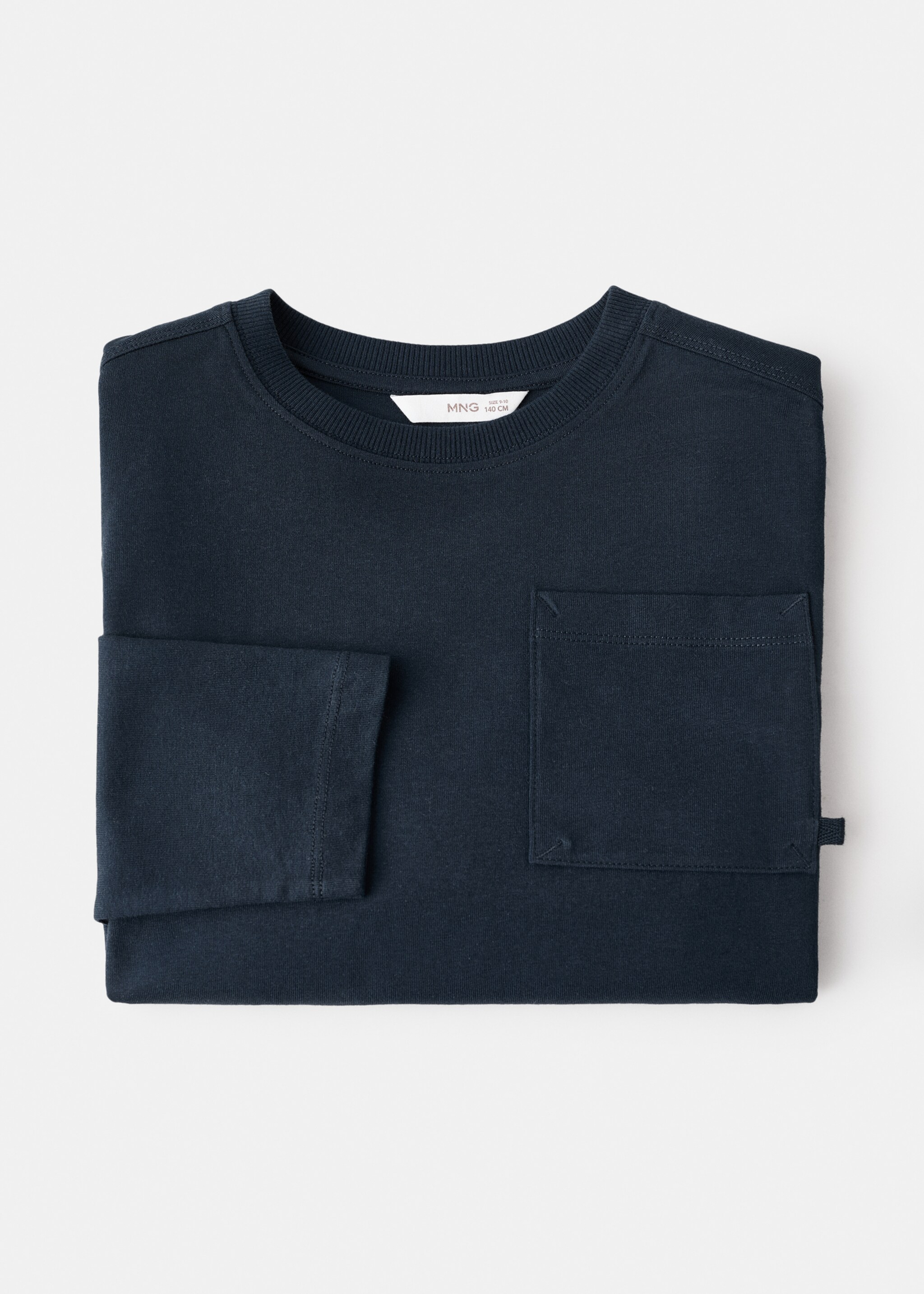 Long-sleeved t-shirt with pocket - Details of the article 0, Navy. Ref: 27071195-00.
