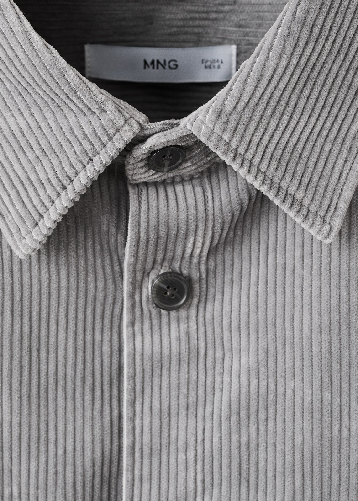 Corduroy overshirt with pockets - Details of the article 8