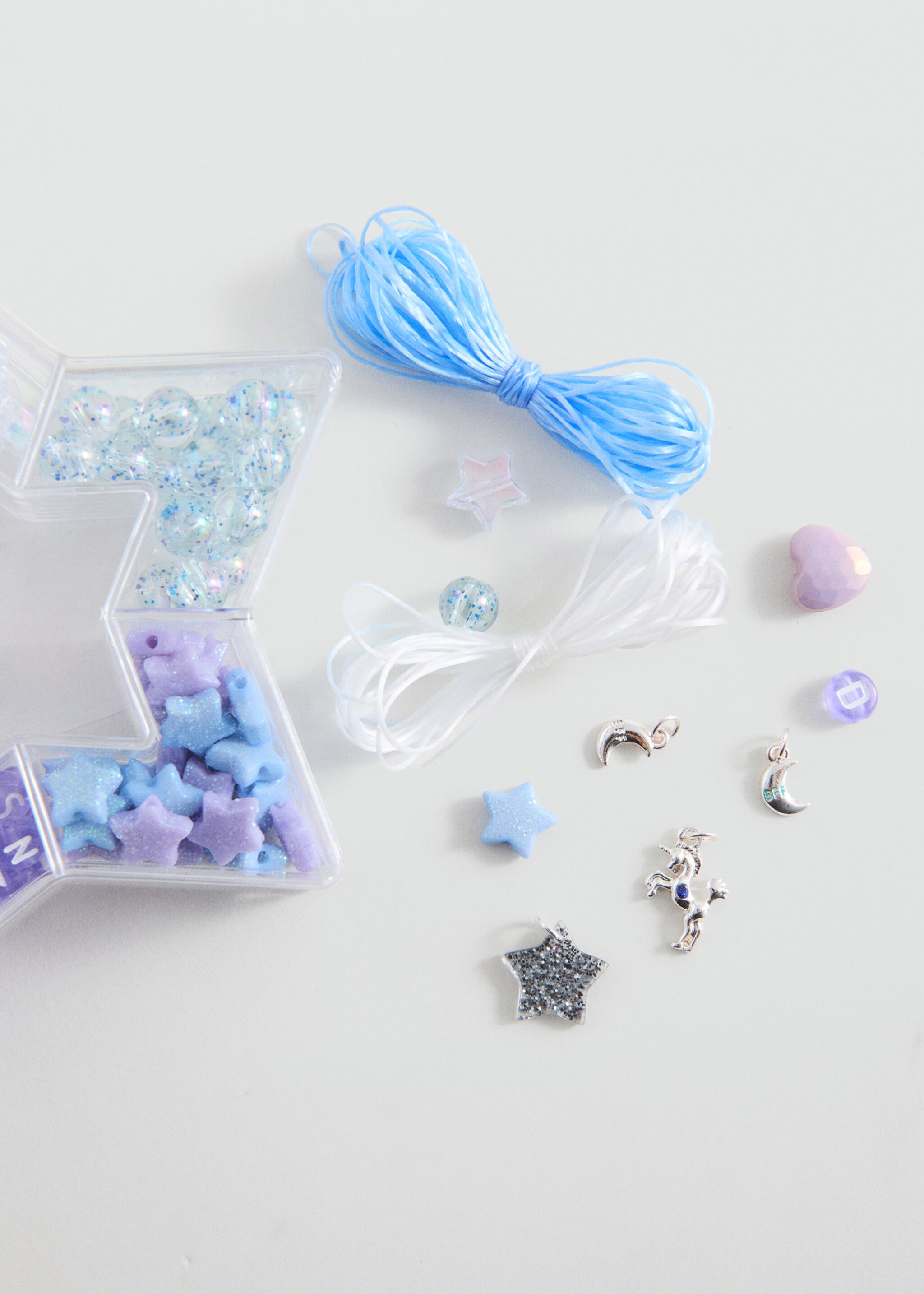 Necklace set - Details of the article 1, Lilac. Ref: 27071203-00.