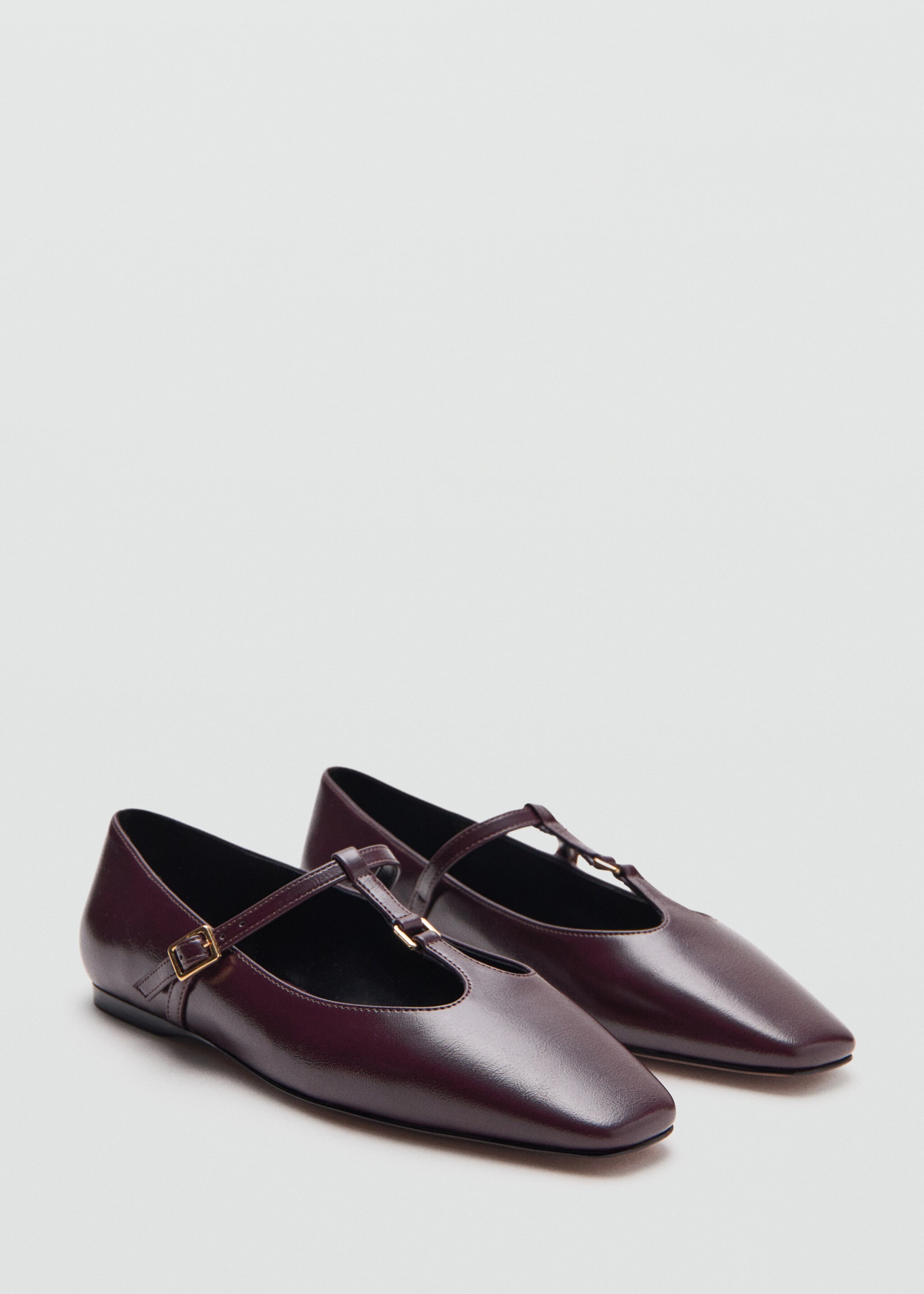 Flat strips shoes - Medium plane, Burgundy. Ref: 27071210-00.