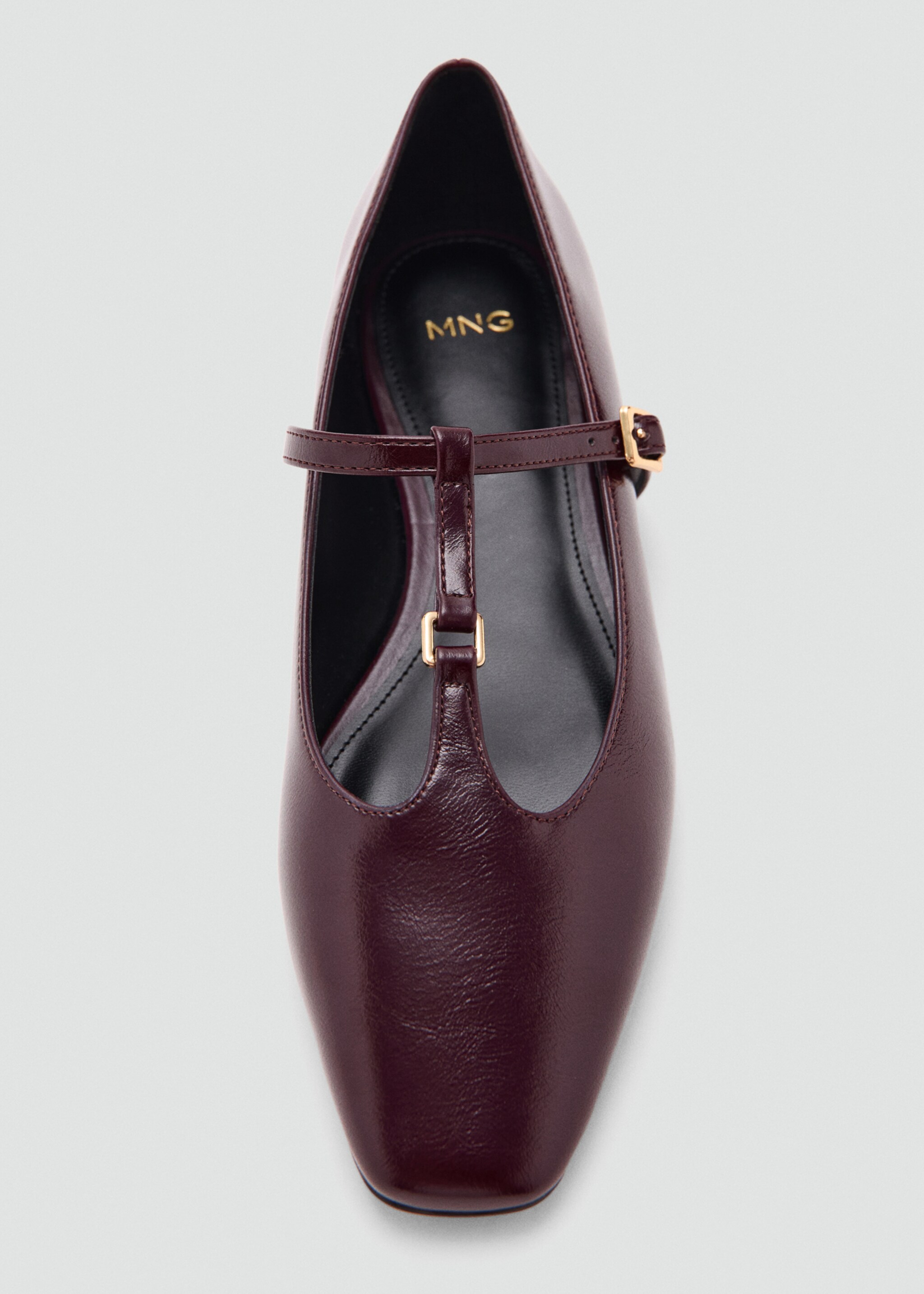 Flat strips shoes - Details of the article 2, Burgundy. Ref: 27071210-00.