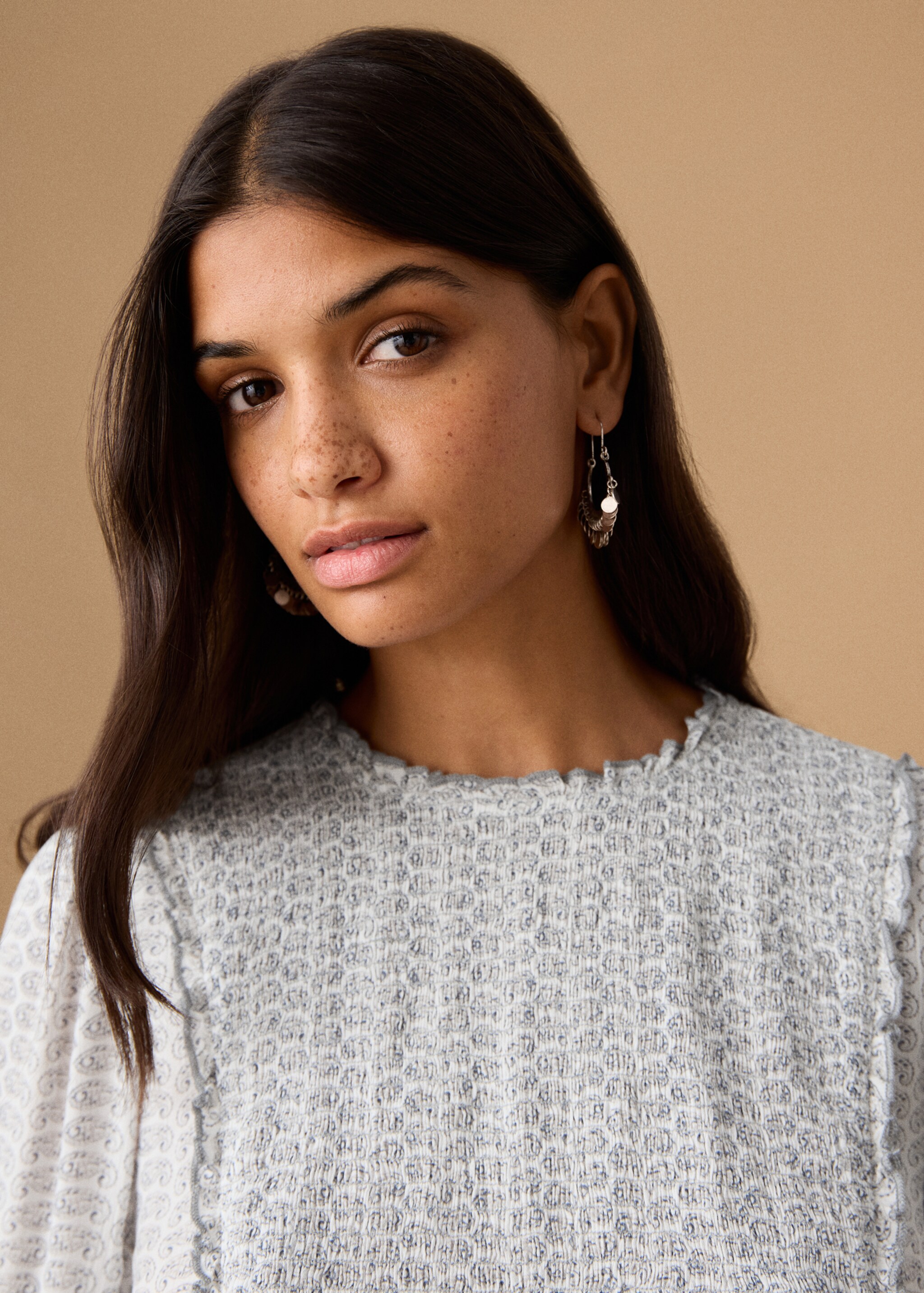 Ruched printed blouse - Details of the article 1, Off White. Ref: 27071221-00.