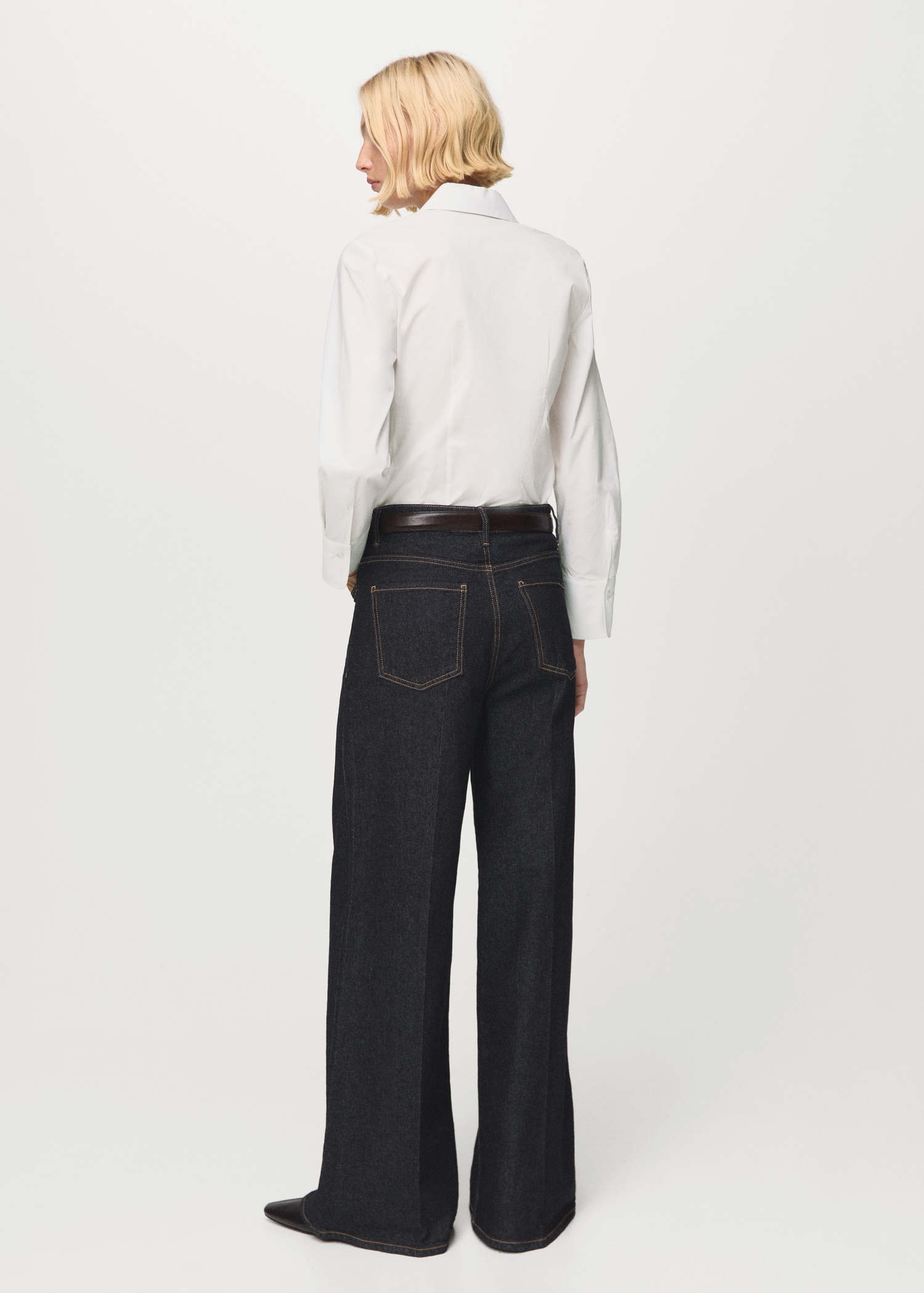 Slim-fit poplin shirt - Reverse of the article