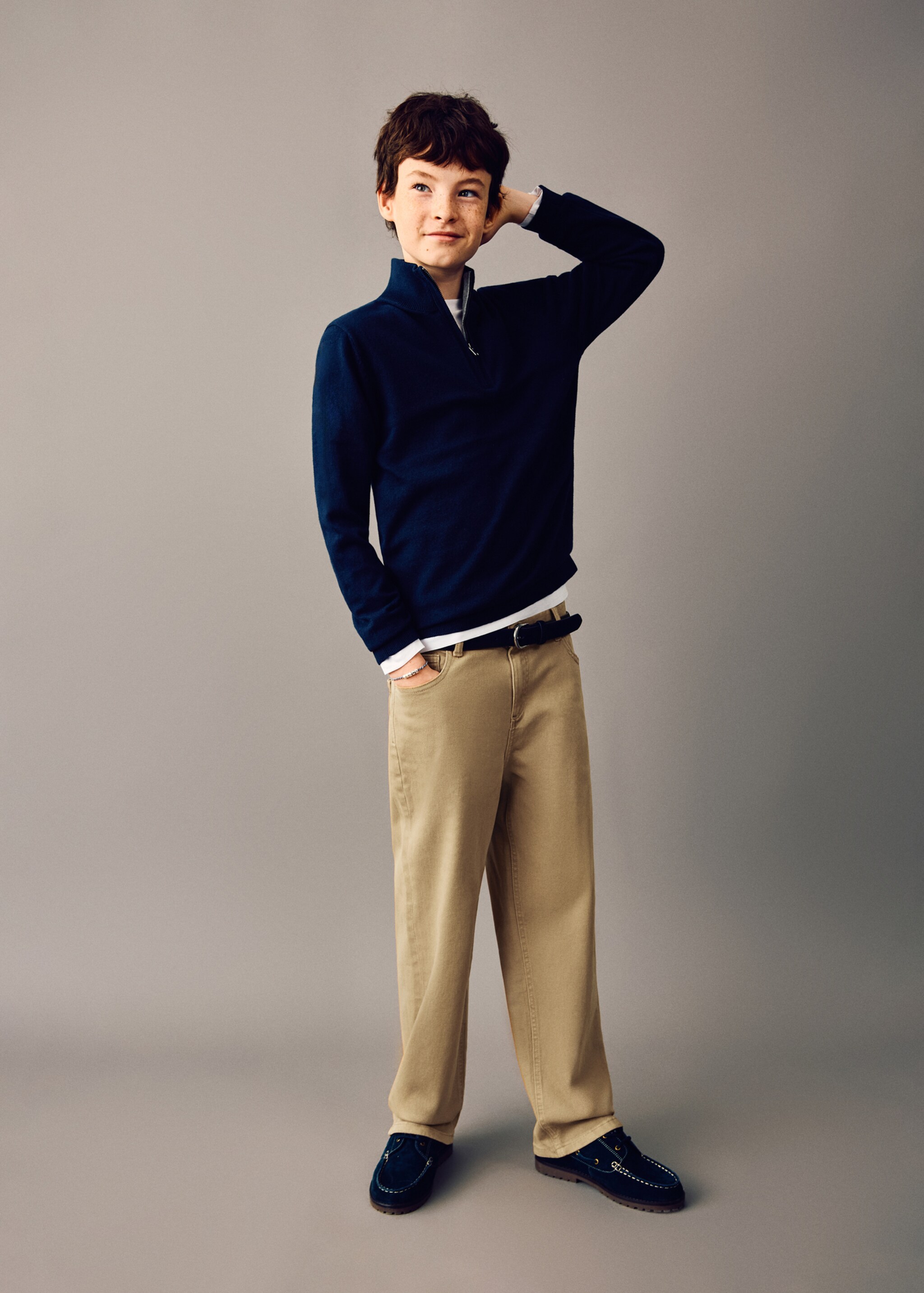 Raka bomullsjeans - Bild av mittparti, Sand. Ref: 27071232-00.