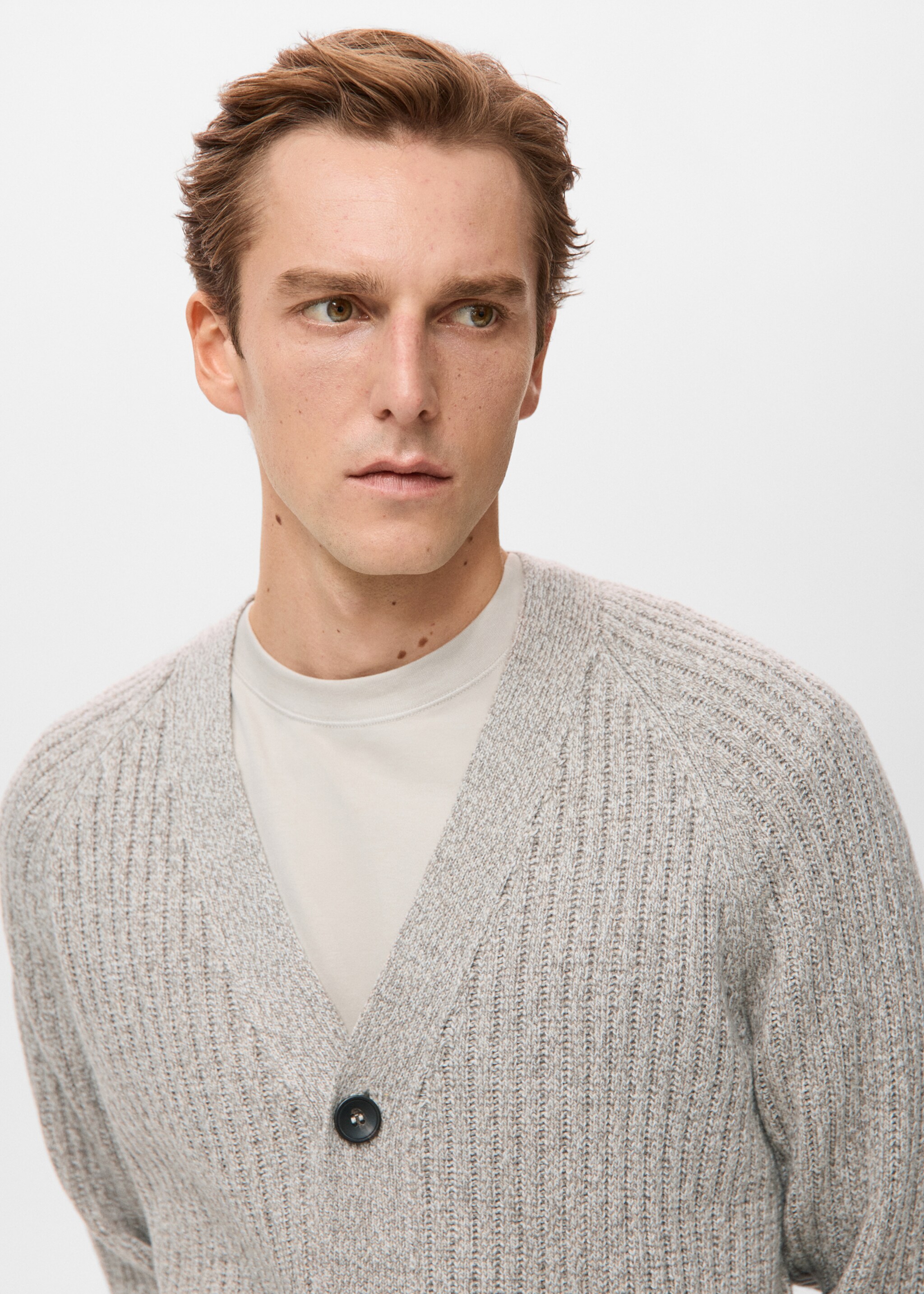 Wool-blend ribbed cardigan - Details of the article 1, Beige. Ref: 27071249-00.