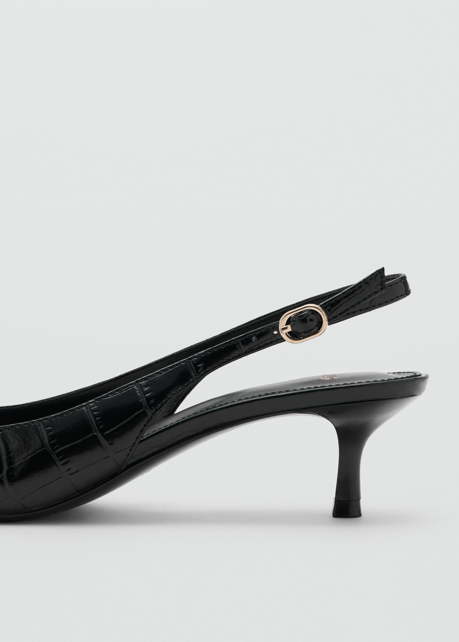 Croc-effect heeled shoes - Details of the article 1