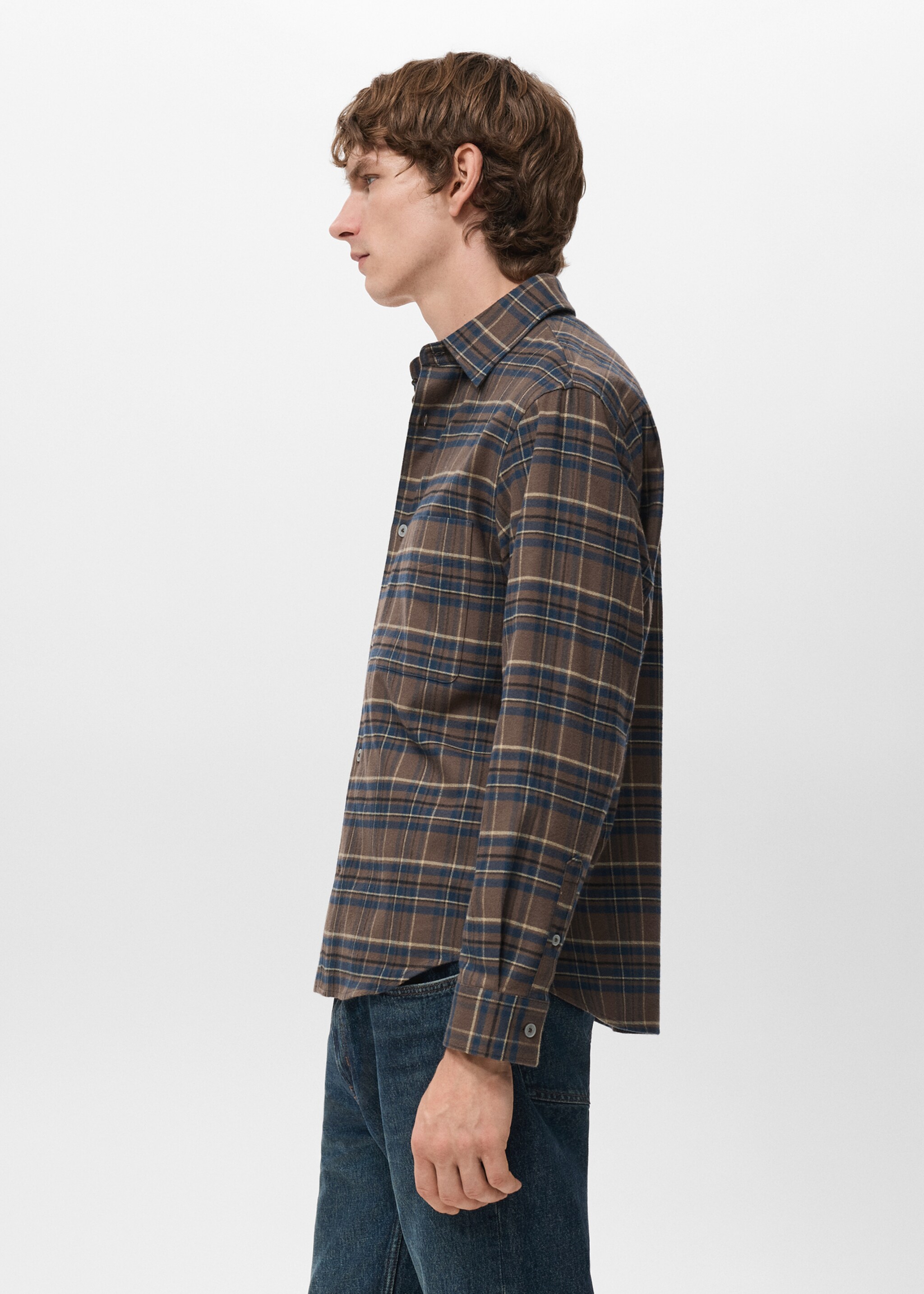 100% cotton flannel checkered shirt - Details of the article 2, Tobacco Brown. Ref: 27071254-00.