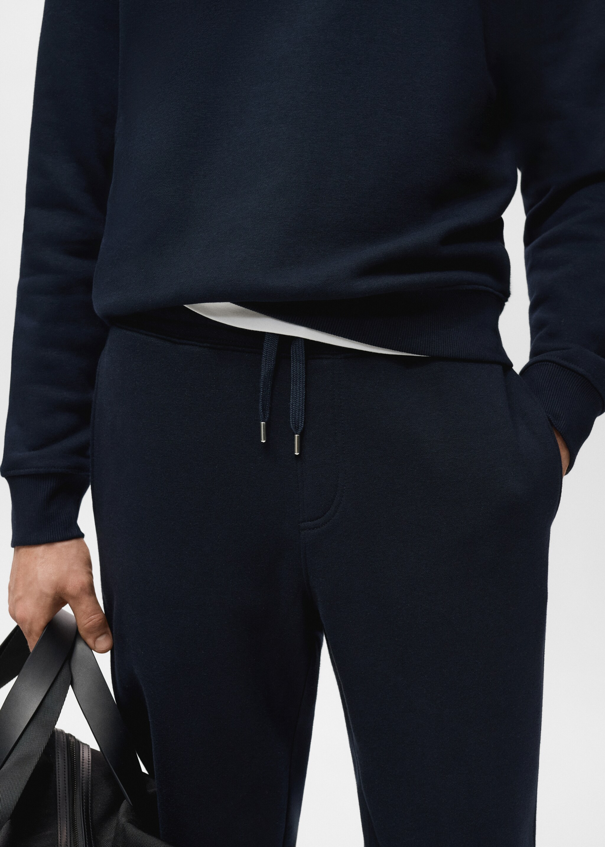 Cotton joggers with elastic waist - Details of the article 1, Navy. Ref: 27071258-00.