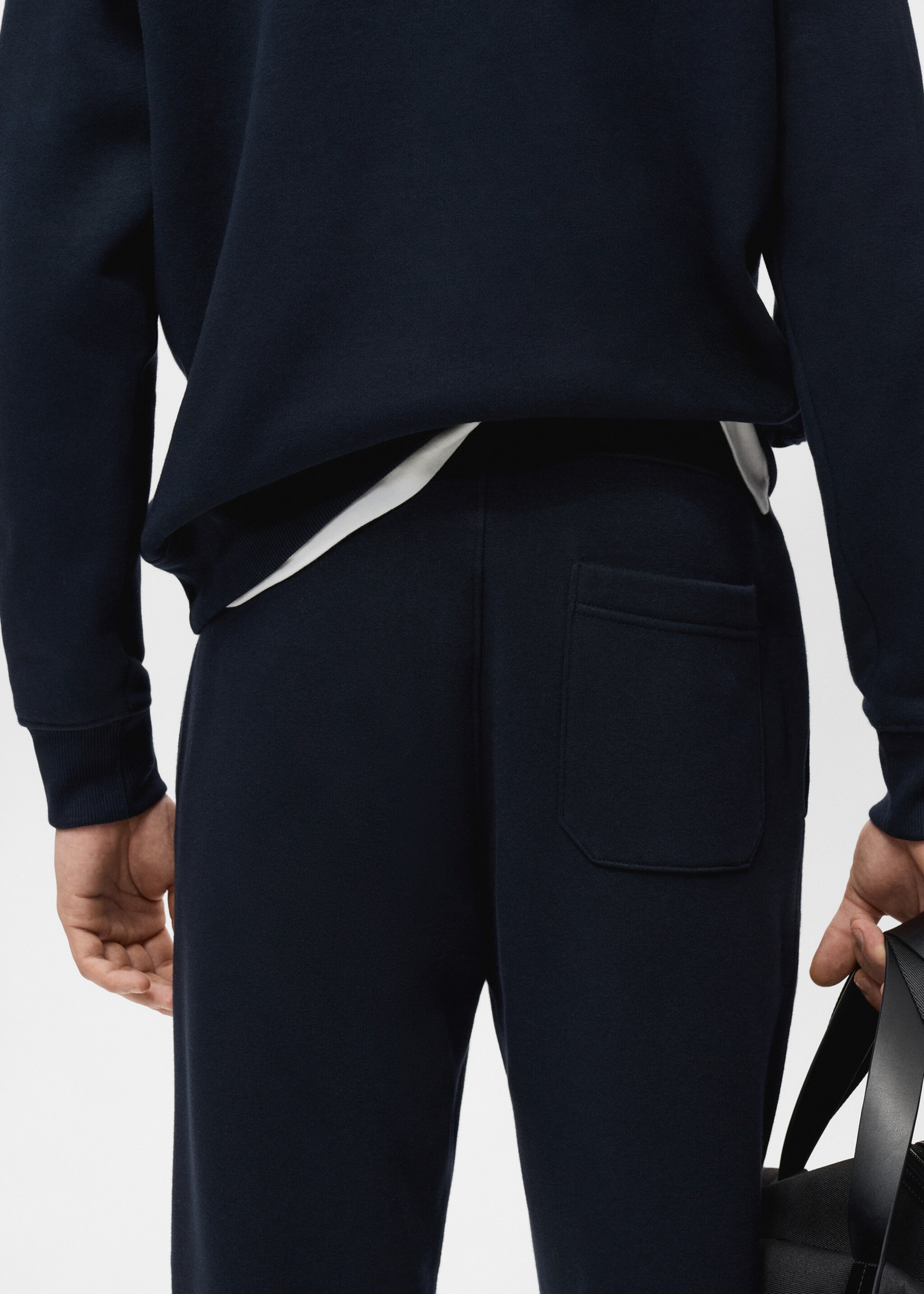 Cotton joggers with elastic waist - Details of the article 6, Navy. Ref: 27071258-00.