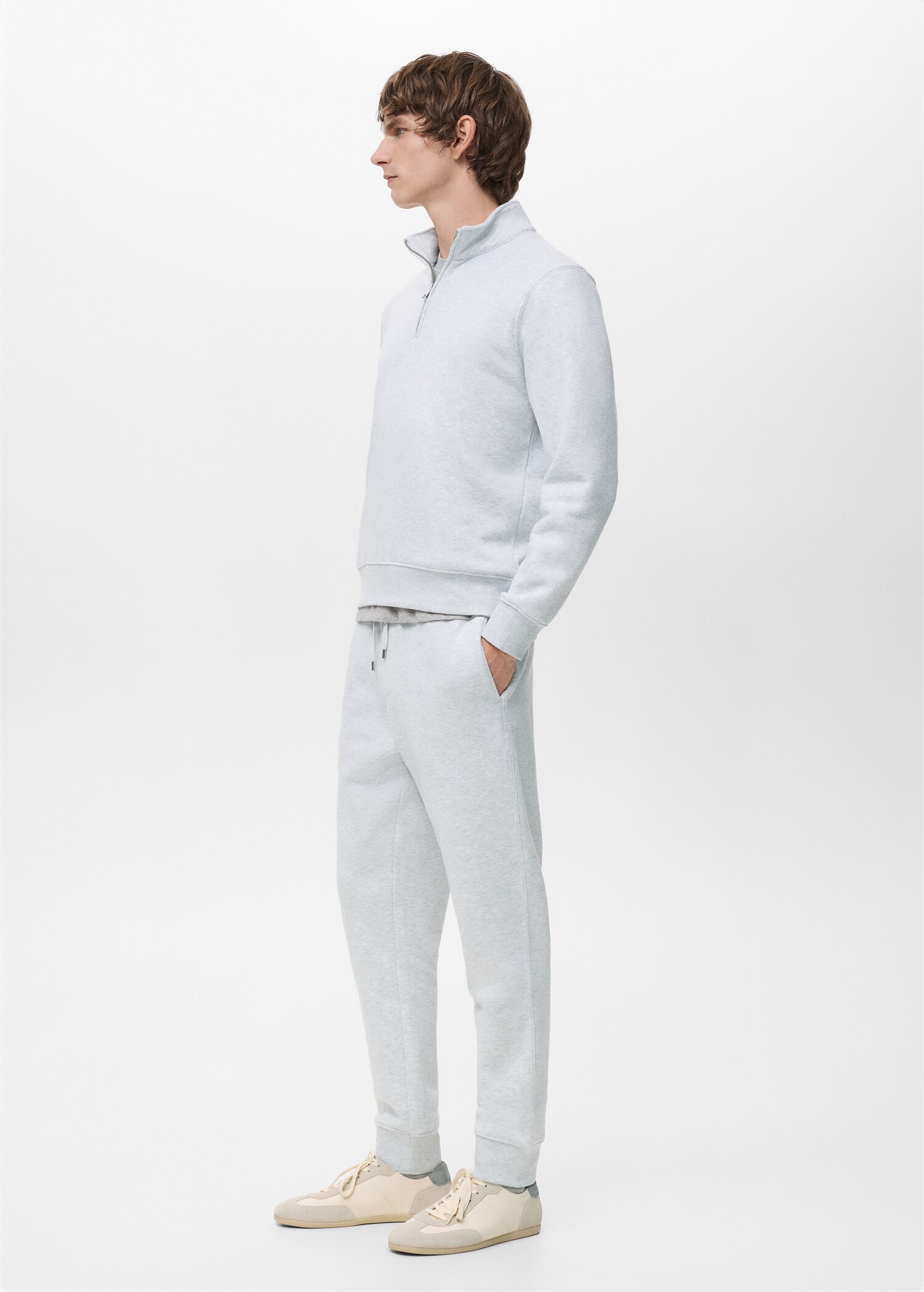 Cotton joggers with elastic waist - Details of the article 2
