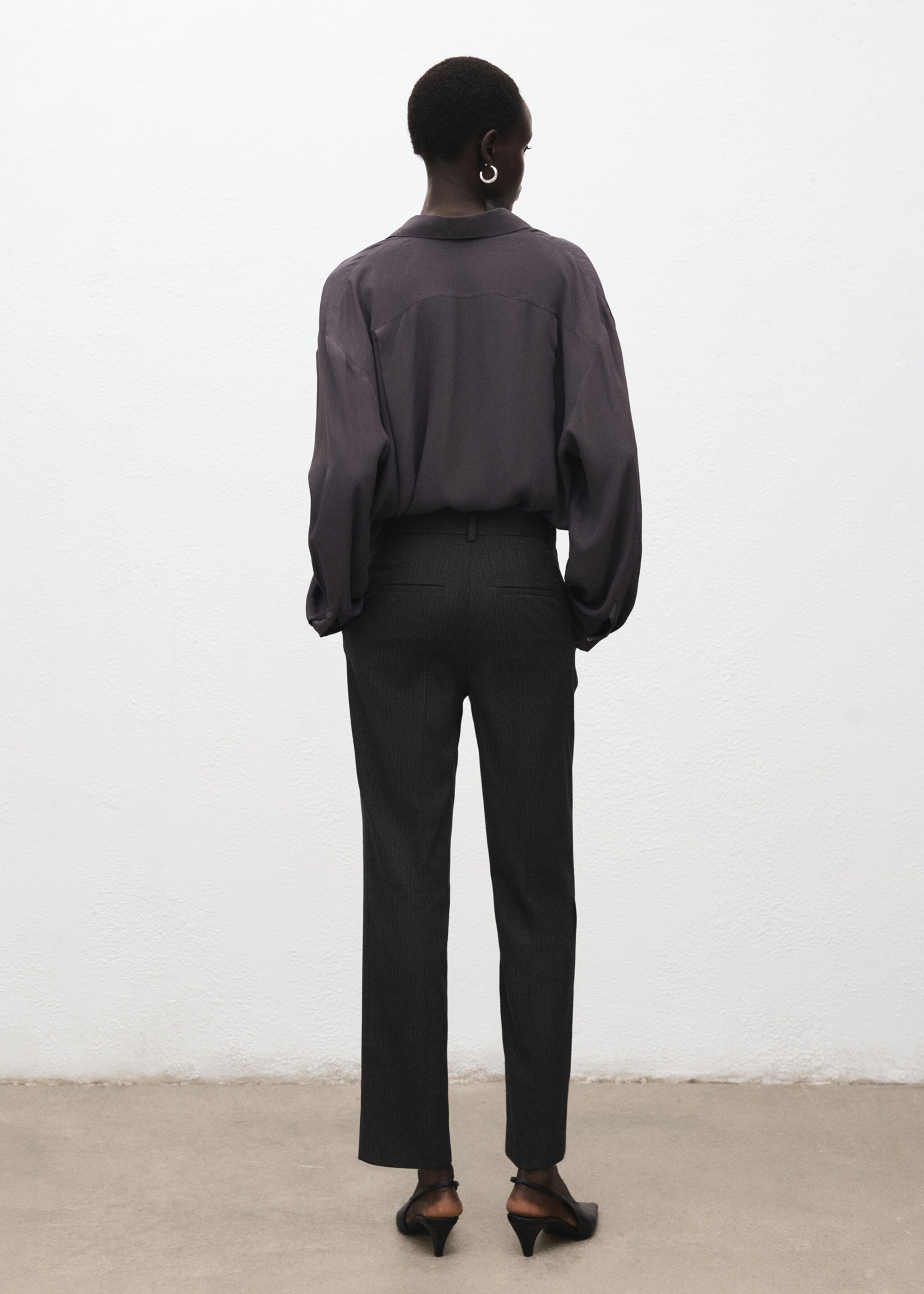 Slim cropped pinstripe trousers - Reverse of the article, Grey. Ref: 27071264-00.