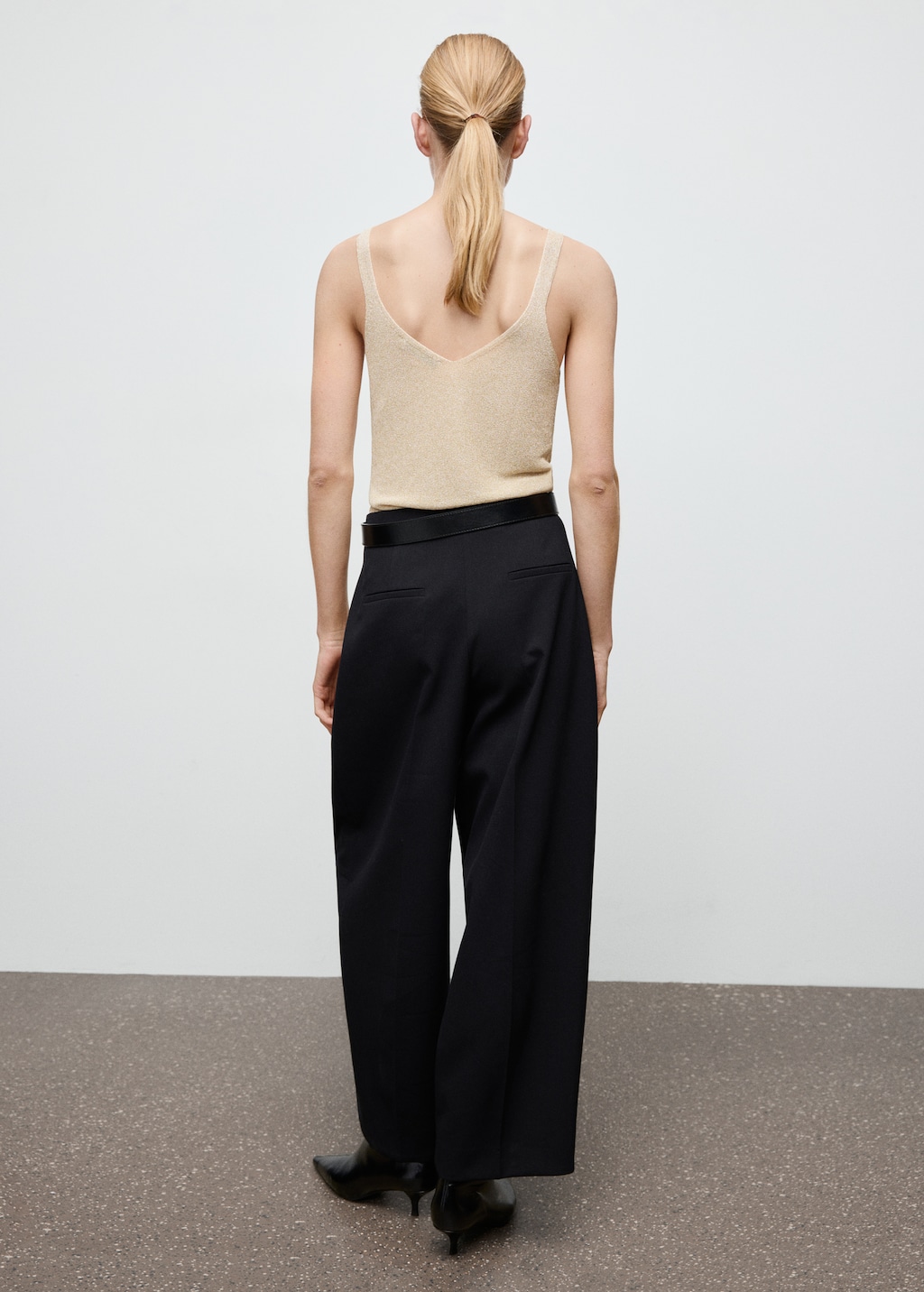 Lurex knitted V-neck top - image 3