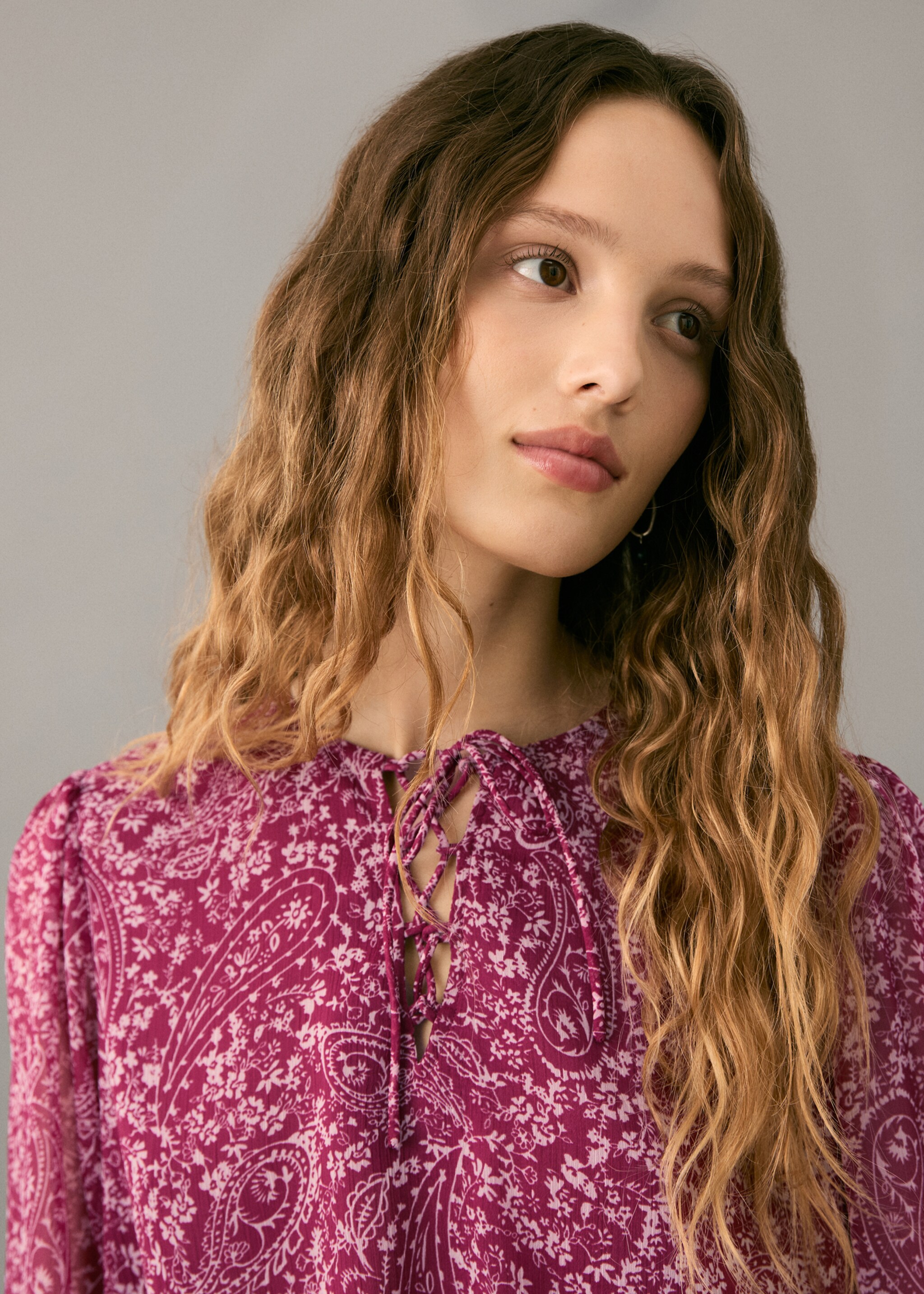 Paisley print blouse - Details of the article 1, Maroon. Ref: 27071288-00.