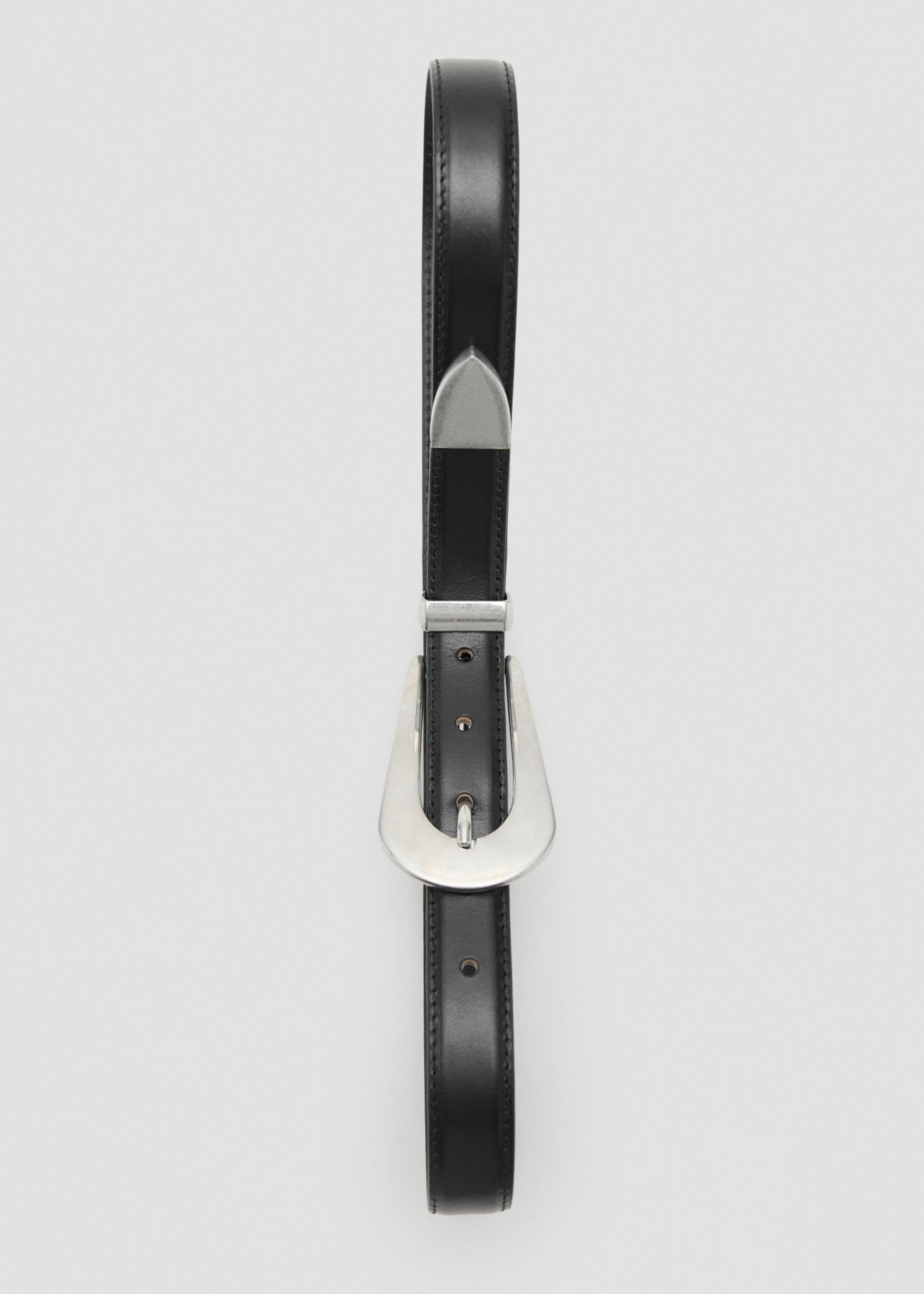 Leather belt with oval buckle - Details of the article 2, Black. Ref: 27071290-00.