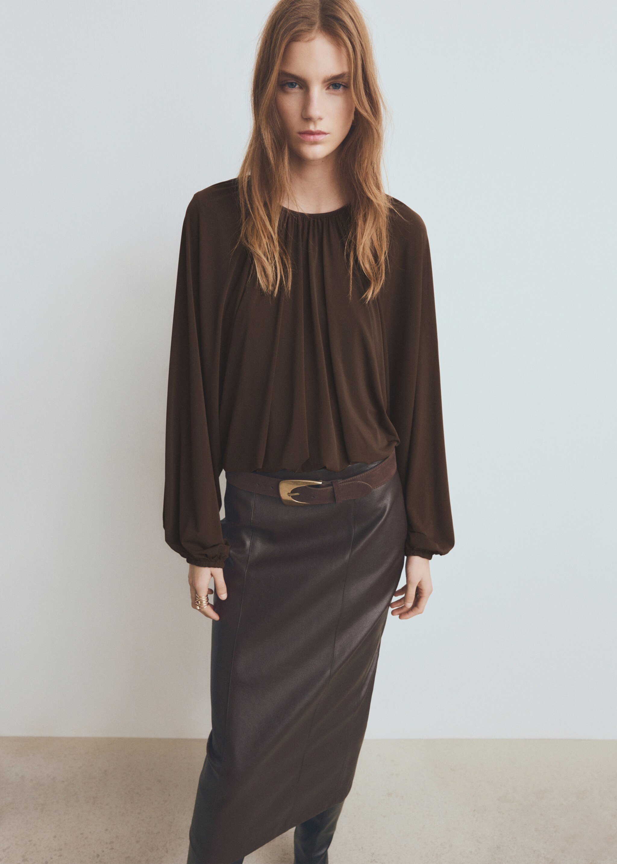 Gathered blouse with round neckline - Medium plane, Brown. Ref: 27071301-00.