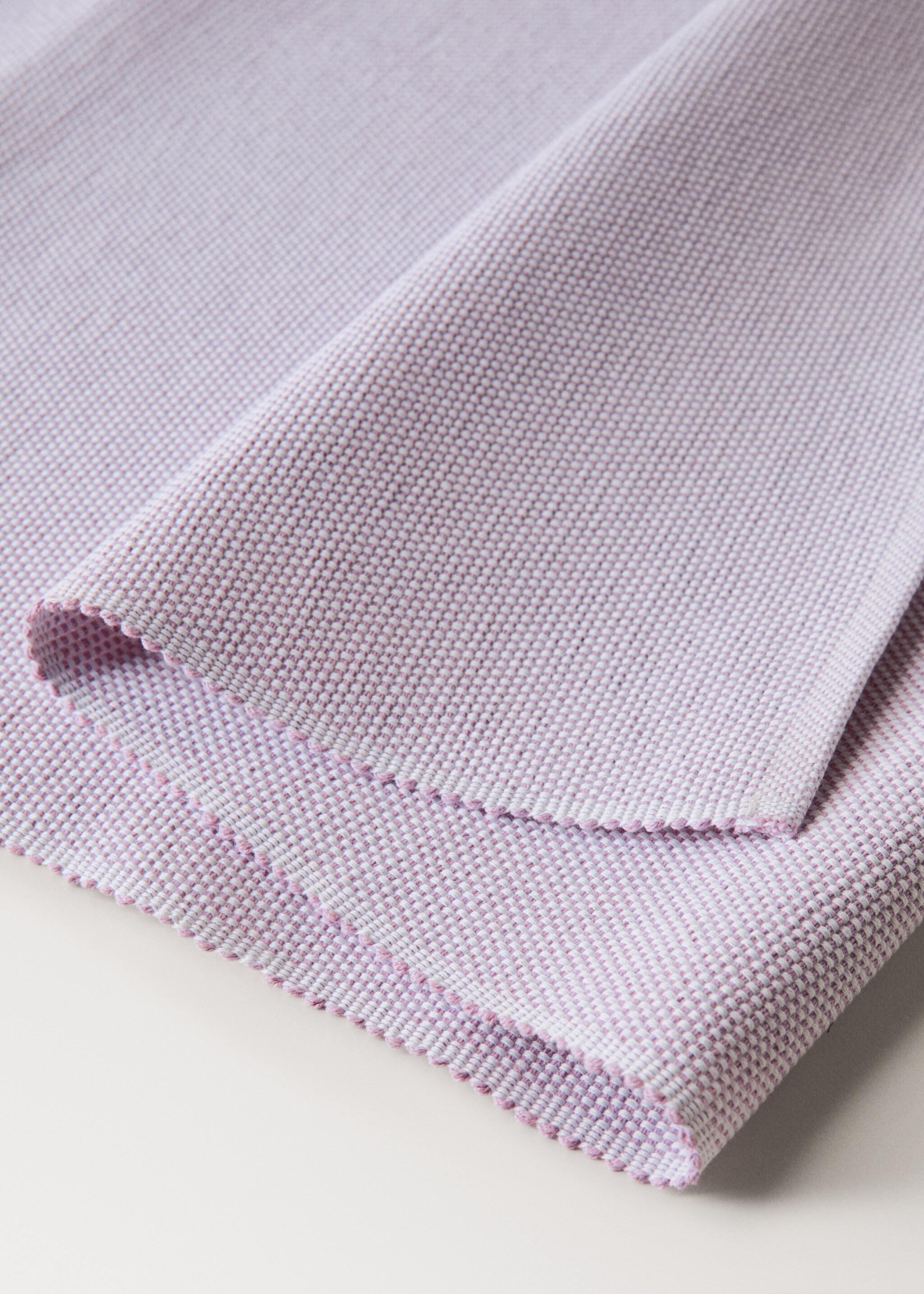 Cotton table runner with melange effect - Details of the article 1, Lilac. Ref: 27071309-00.