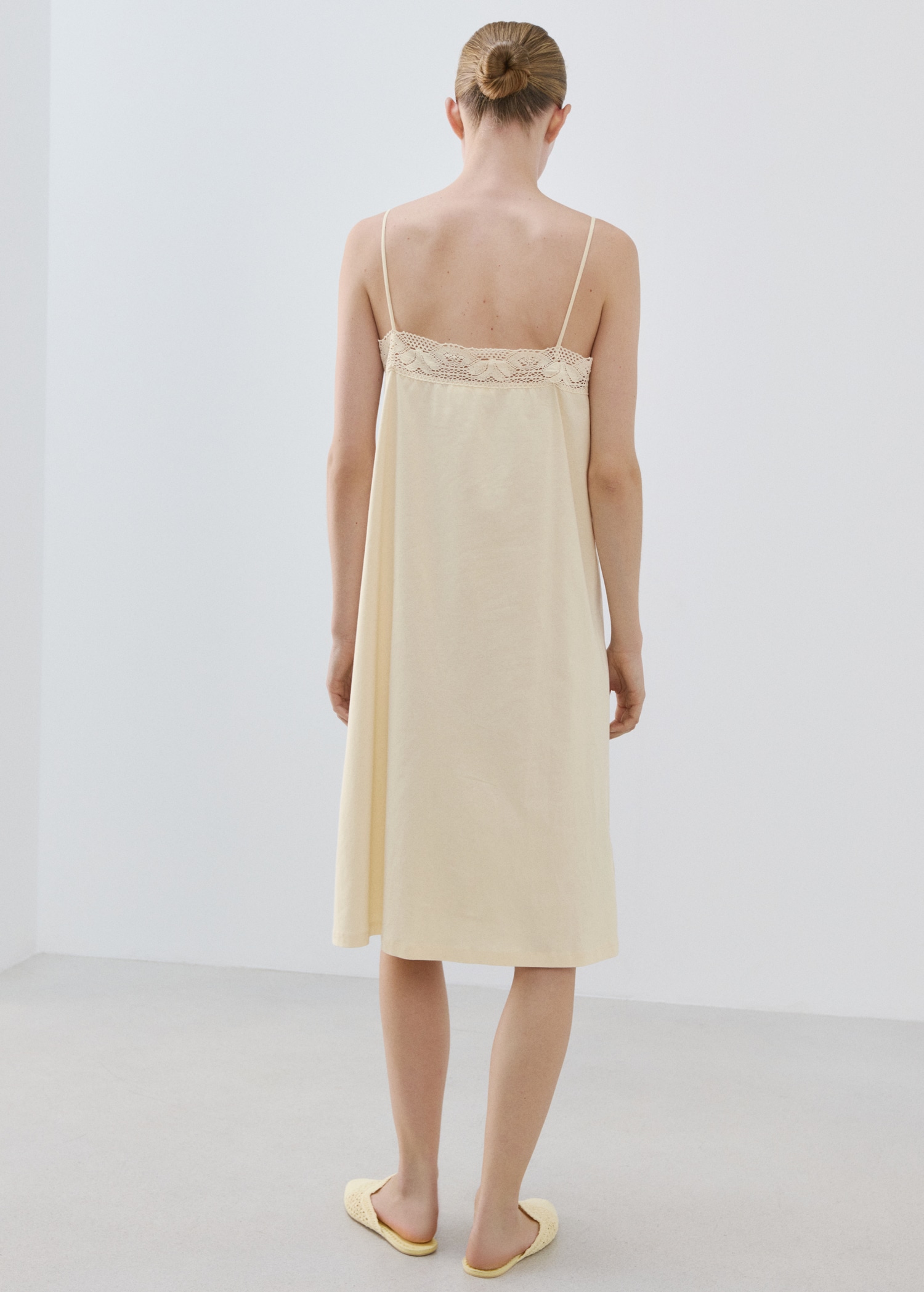 Camisón algodón puntilla - Reverso del artículo