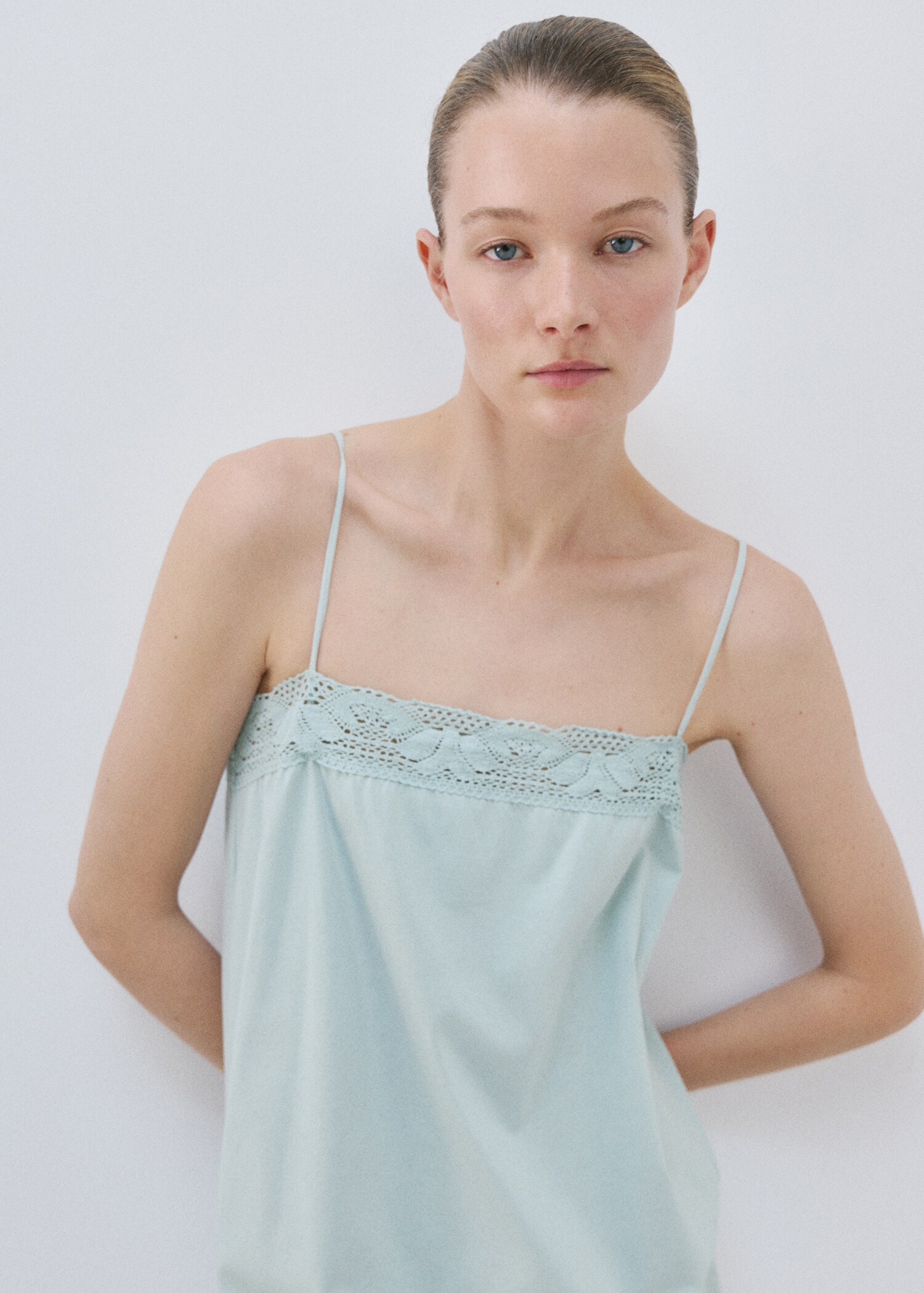 Camisón algodón puntilla - Plano medio