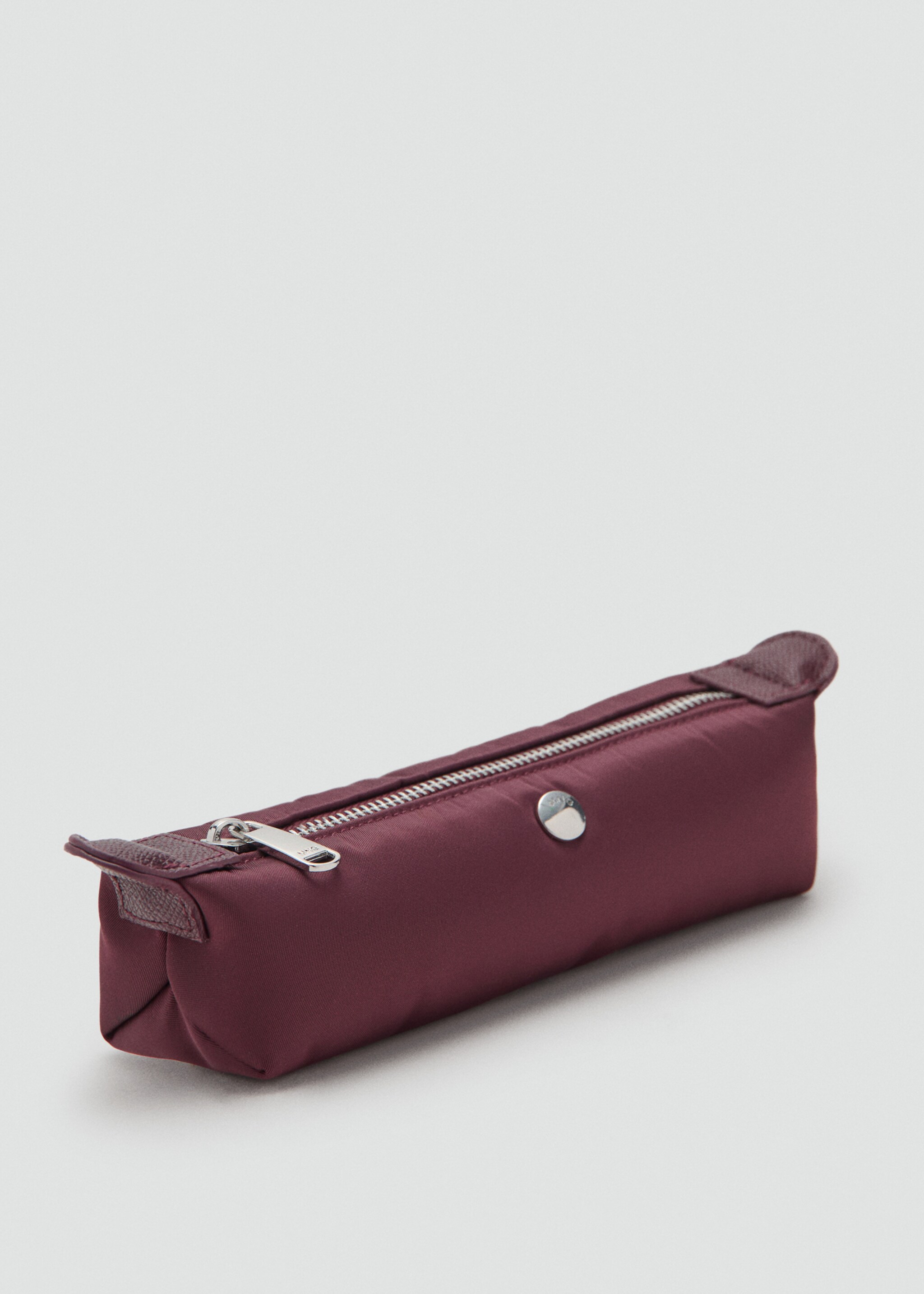 Nylon case with zip - Medium plane, Burgundy. Ref: 27071333-00.