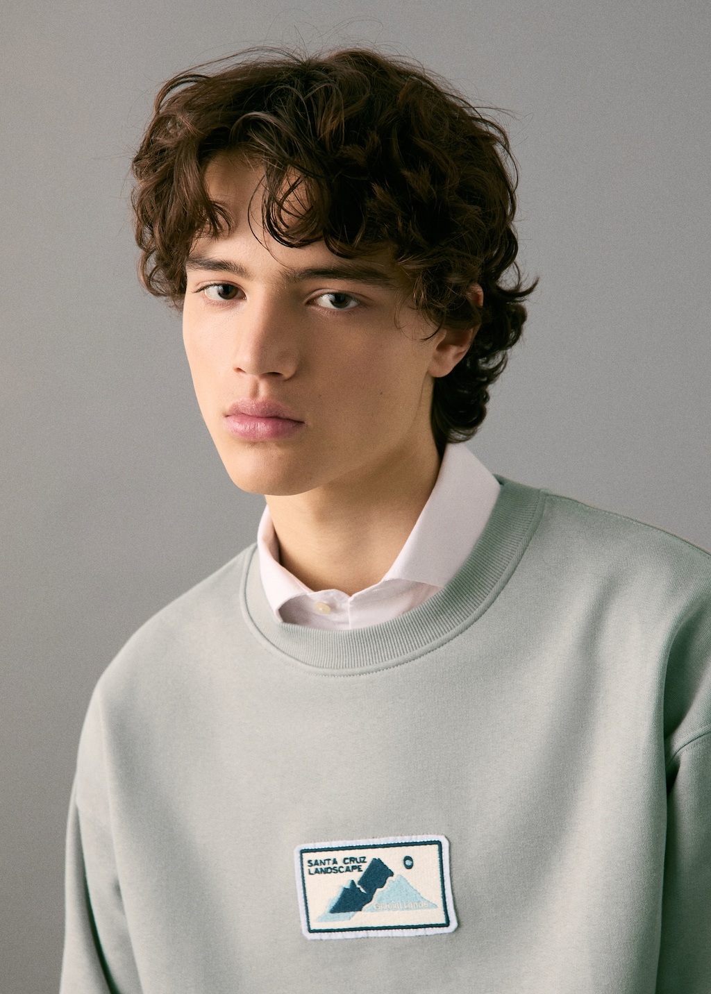Patch cotton sweatshirt