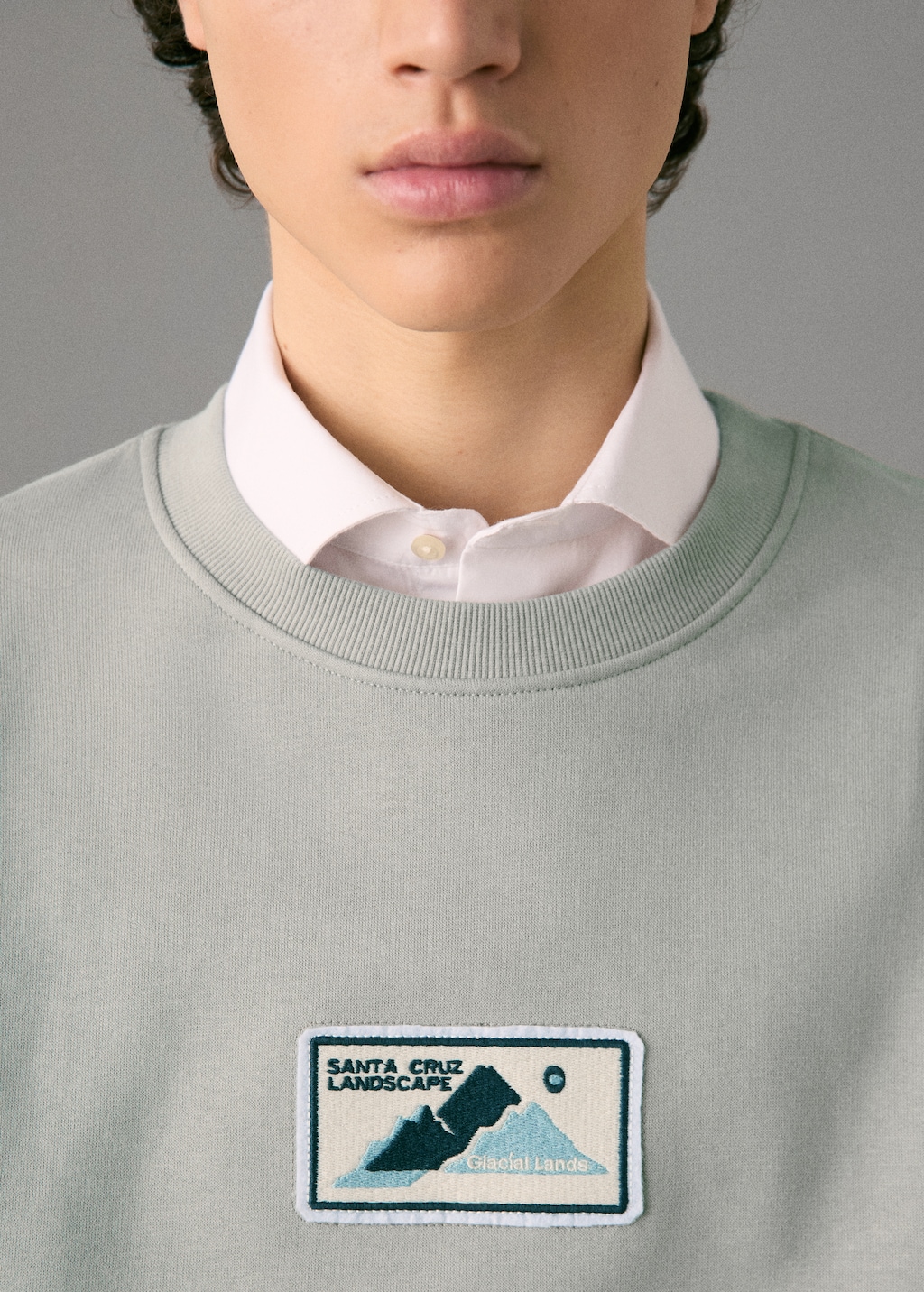 Patch cotton sweatshirt