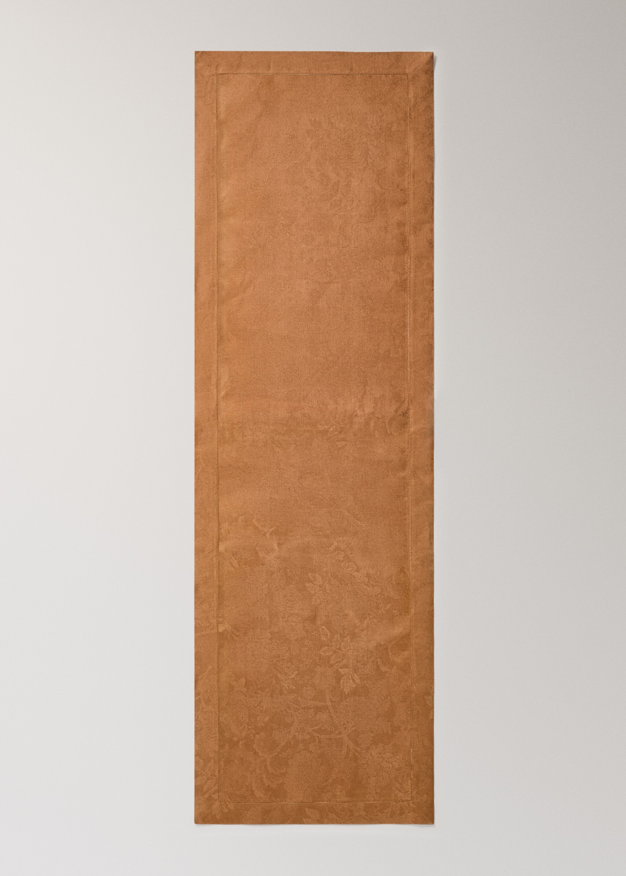 100% linen floral patterned table runner - Details of the article 2, Medium Brown. Ref: 27071518-00.