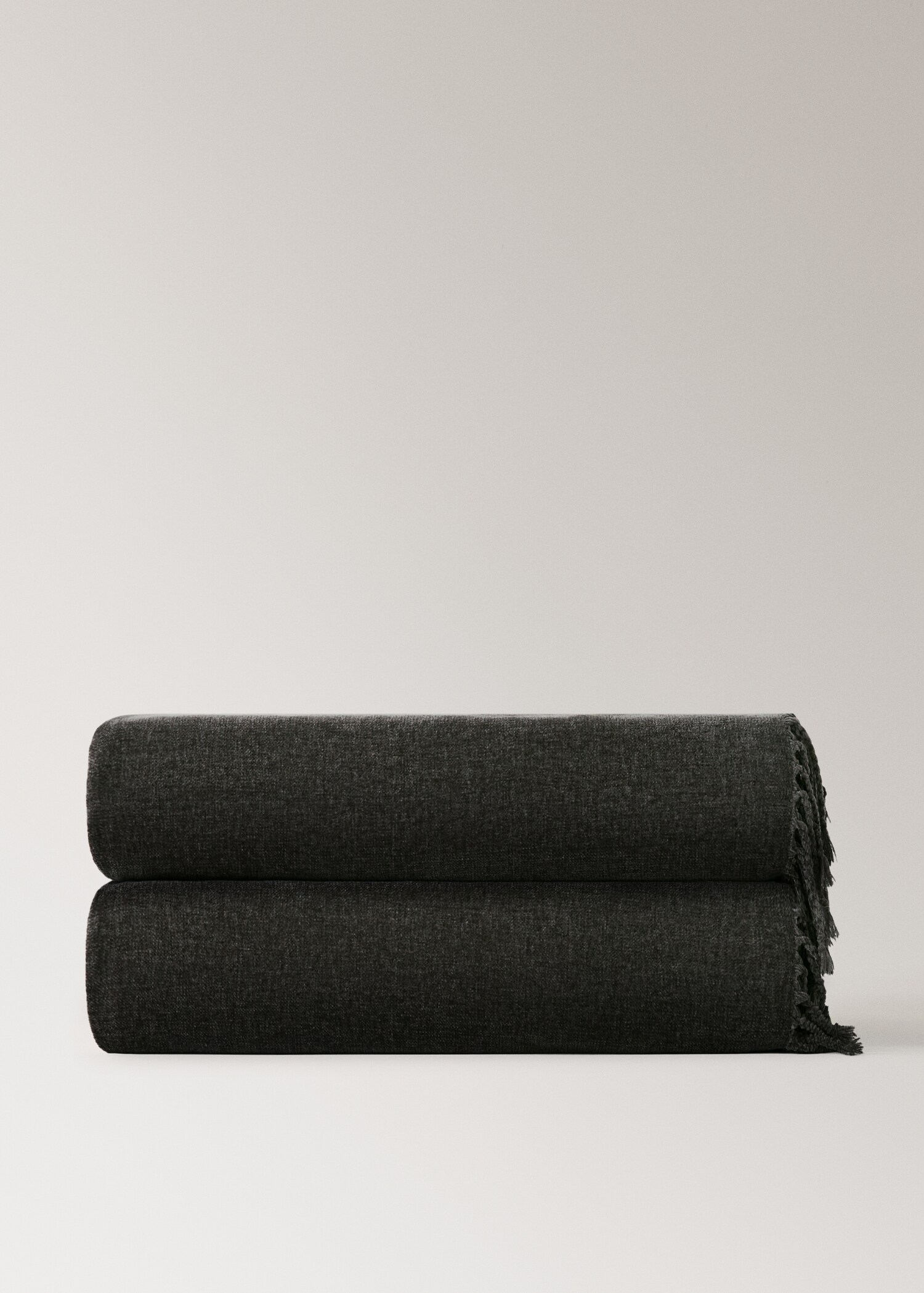 Chenille blanket with fringes - Article without model