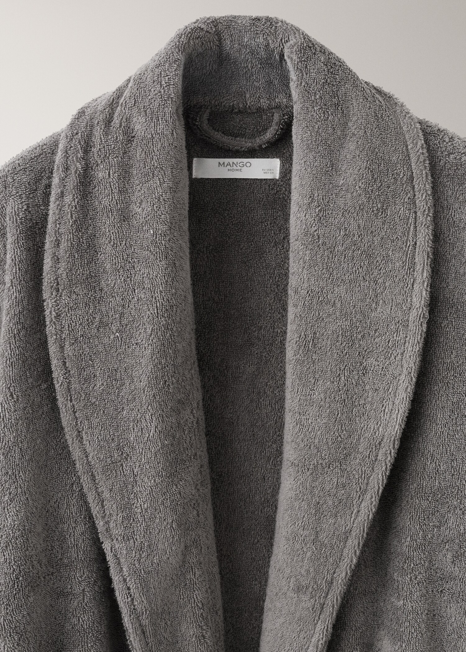 Soft cotton bathrobe - Details of the article 1