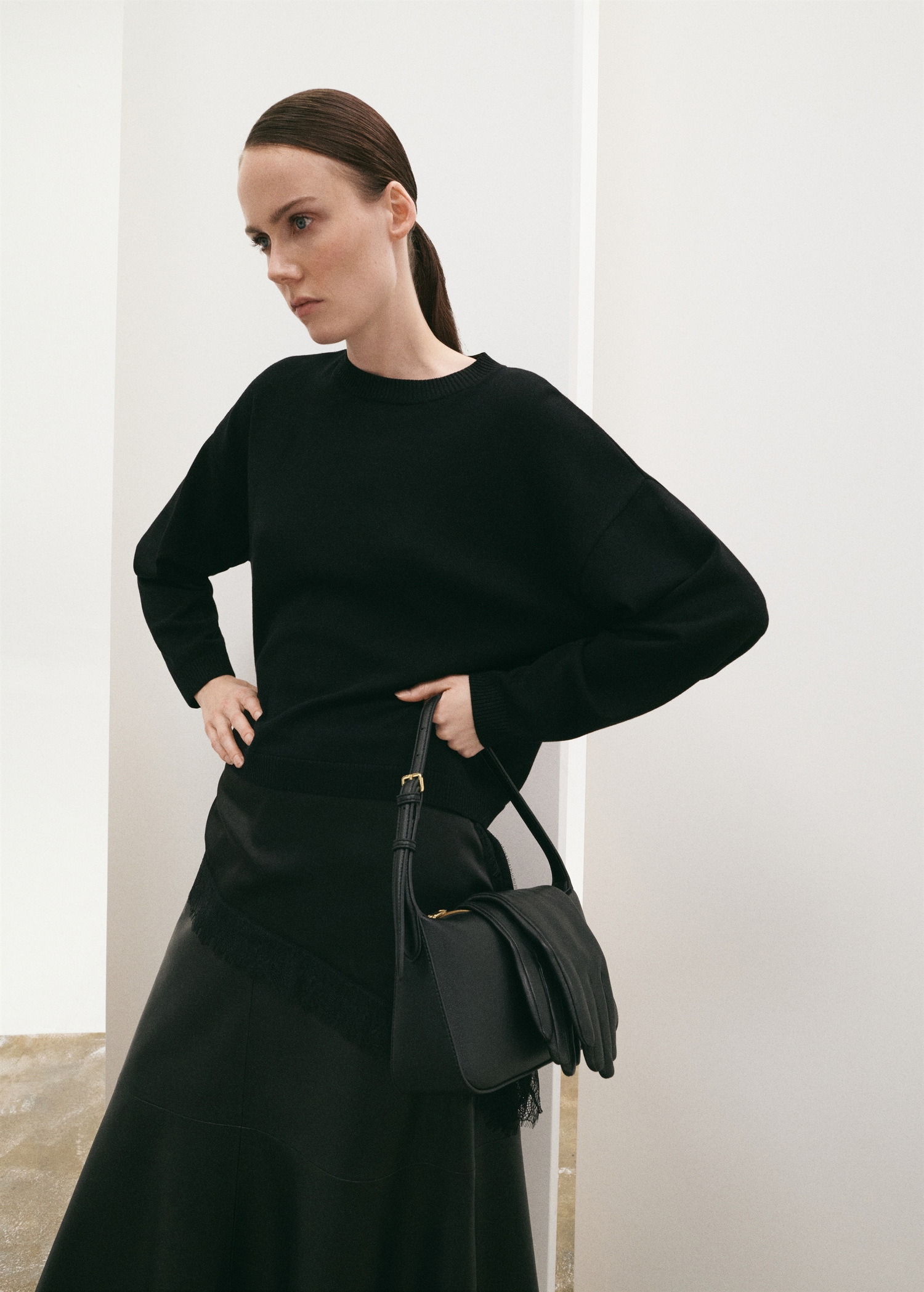 Pull long combiné dentelle - Plan moyen