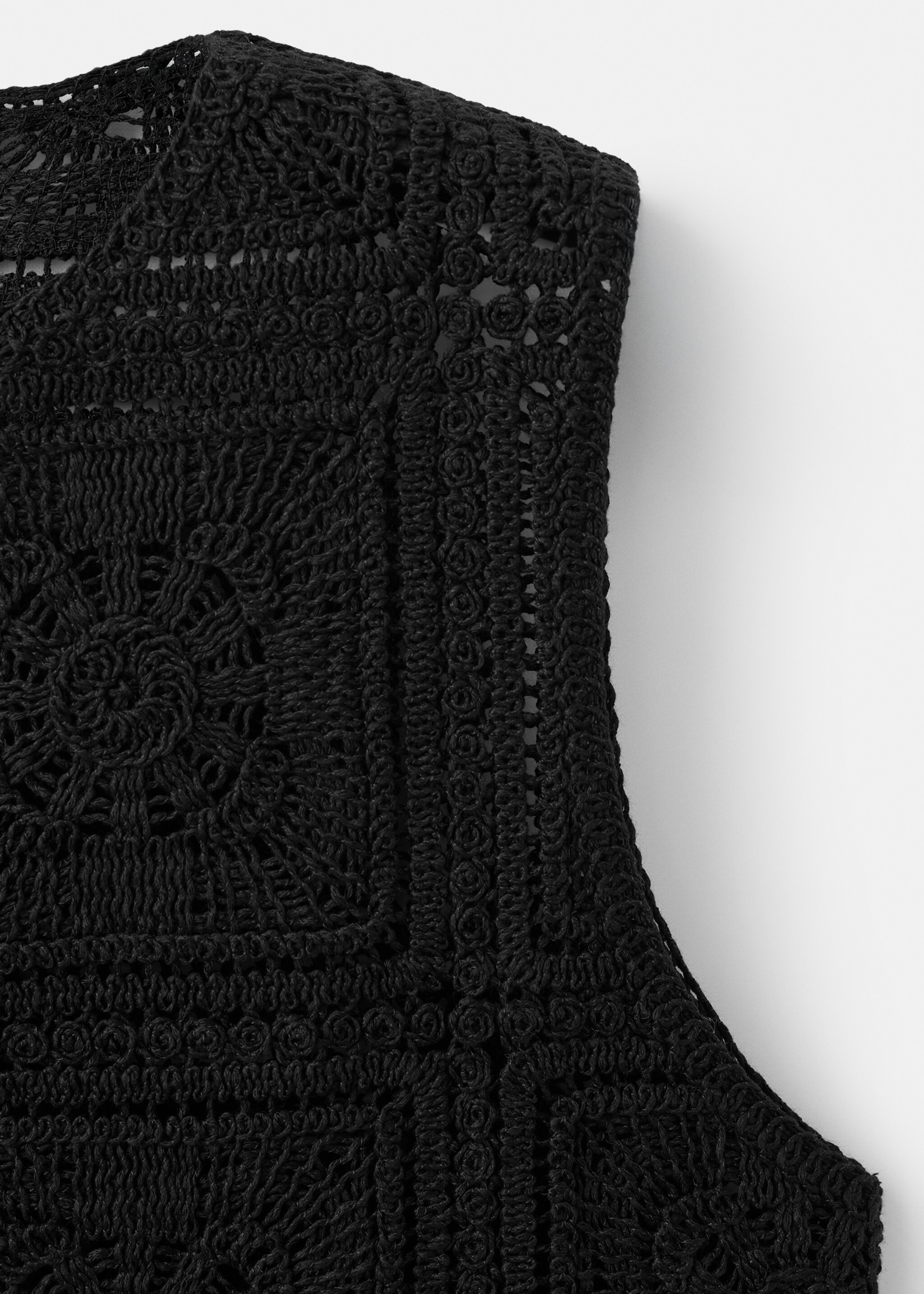 Crochet top with buttons - Details of the article 0, Black. Ref: 27072539-00.