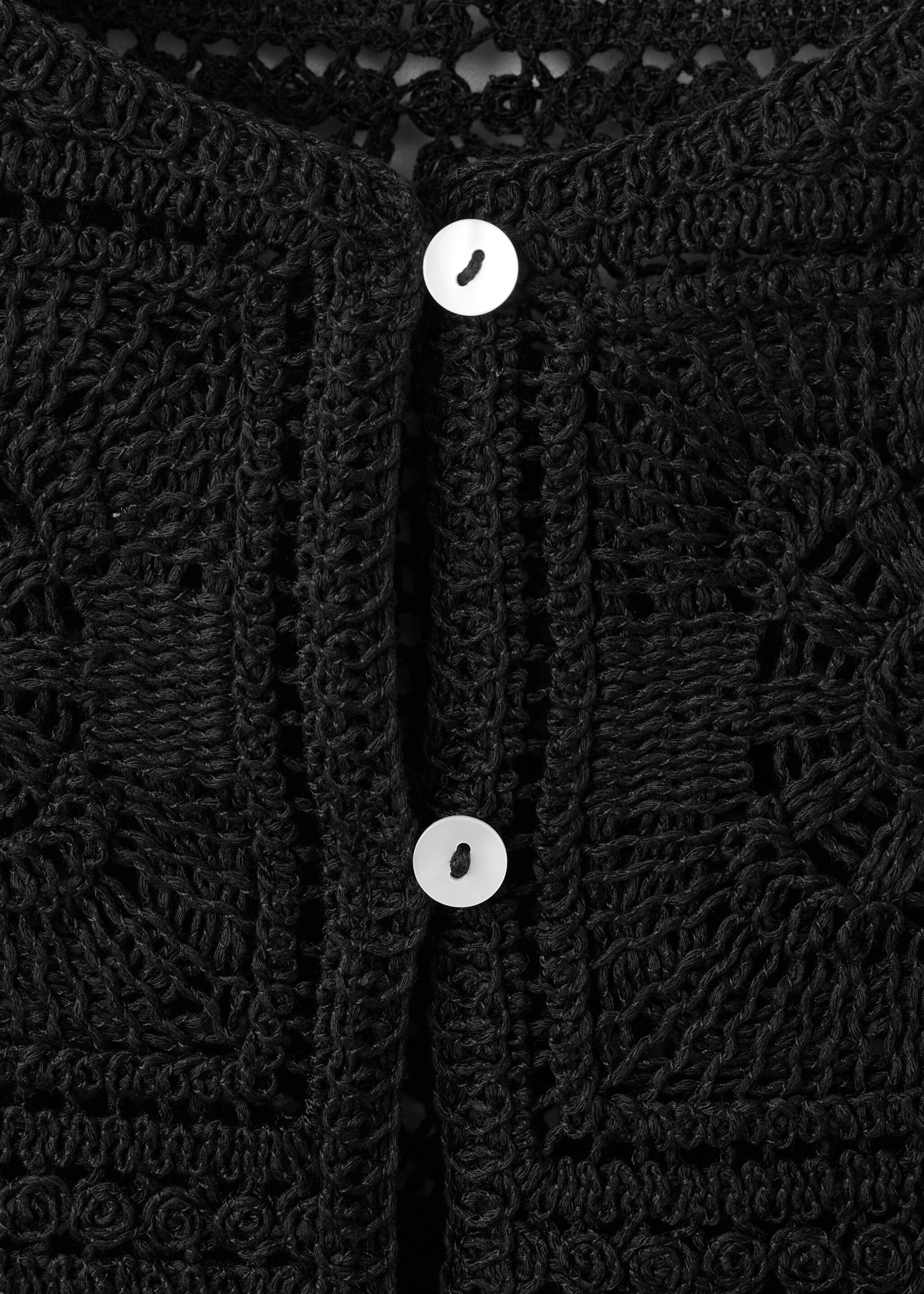 Crochet top with buttons - Details of the article 8, Black. Ref: 27072539-00.