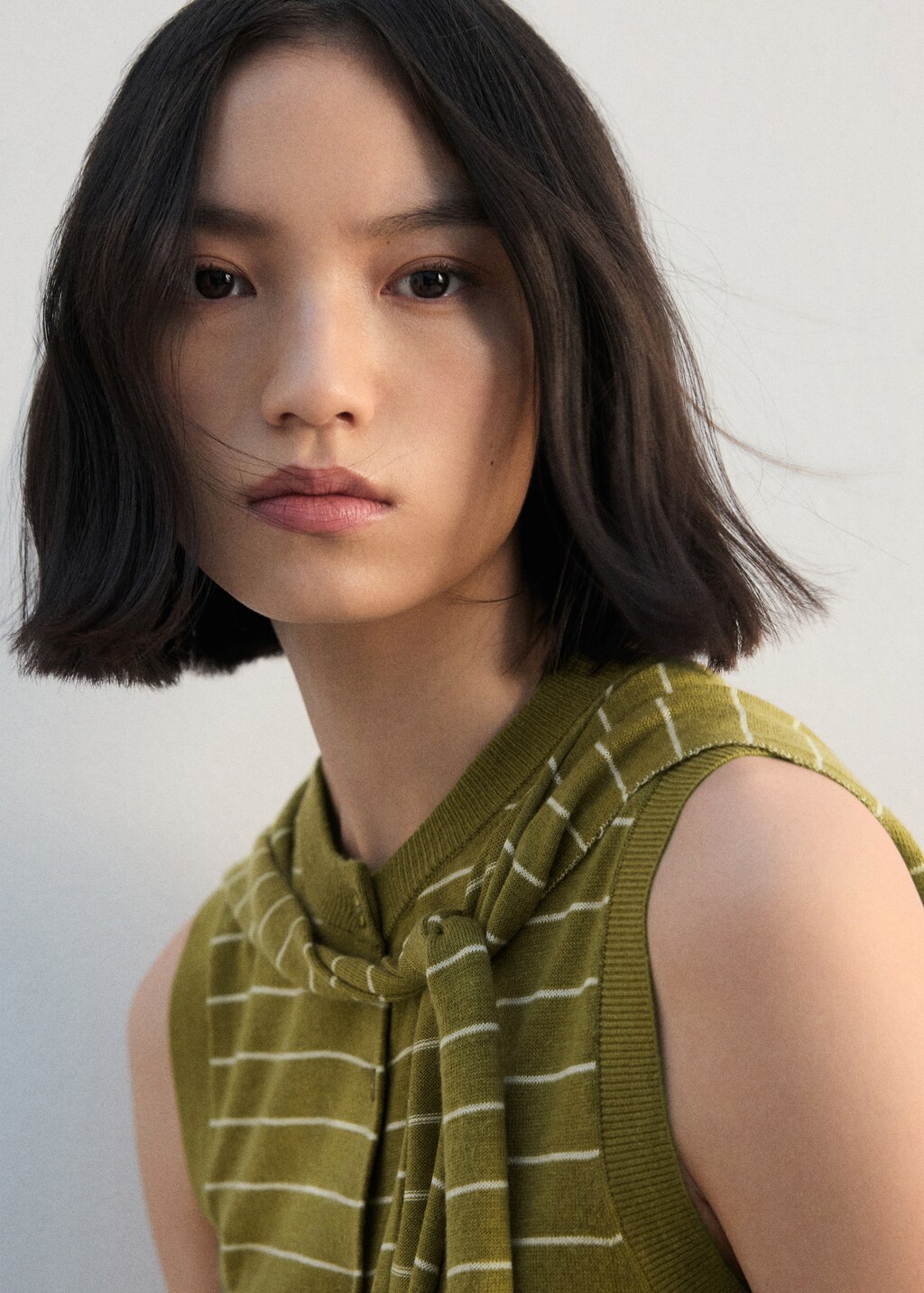 Jersey-knit waistcoat - image 5