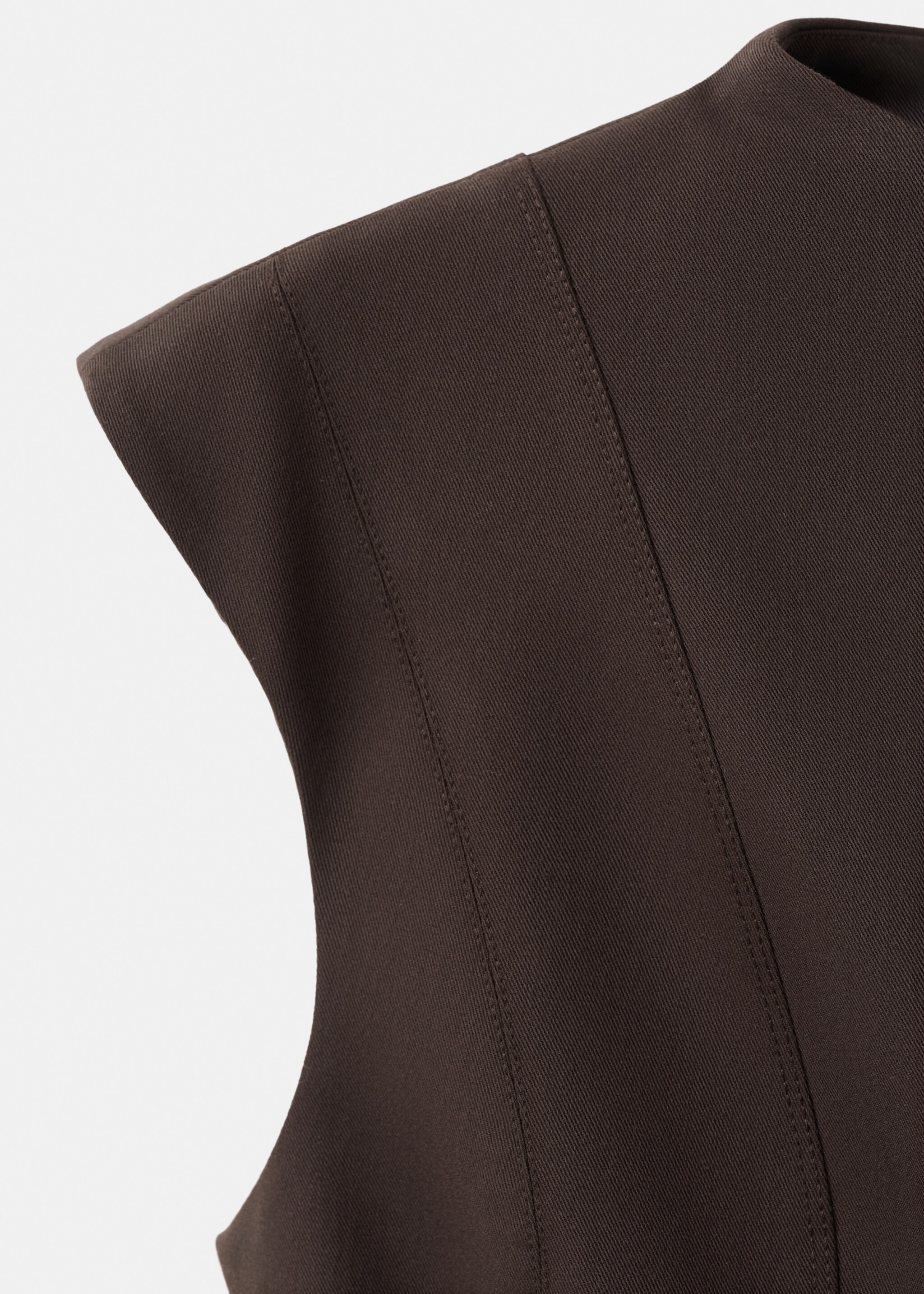 Top ajusté à larges bretelles - Détail de l'article 0, Chocolat. Ref: 27072543-00.