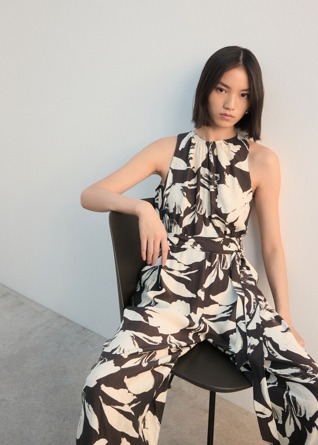 Mango Printed cropped jumpsuit with belt thumbnail