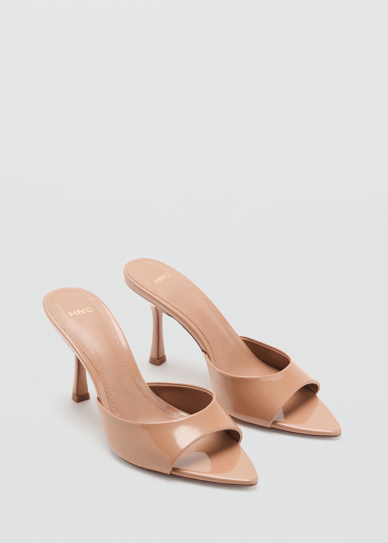 Pointed heel sandals - Medium plane