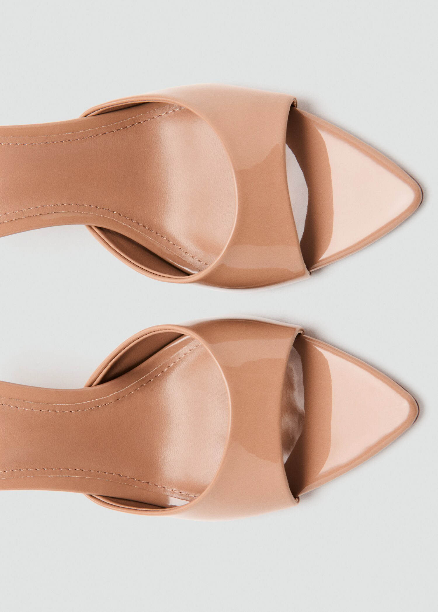 Pointed heel sandals - Details of the article 1