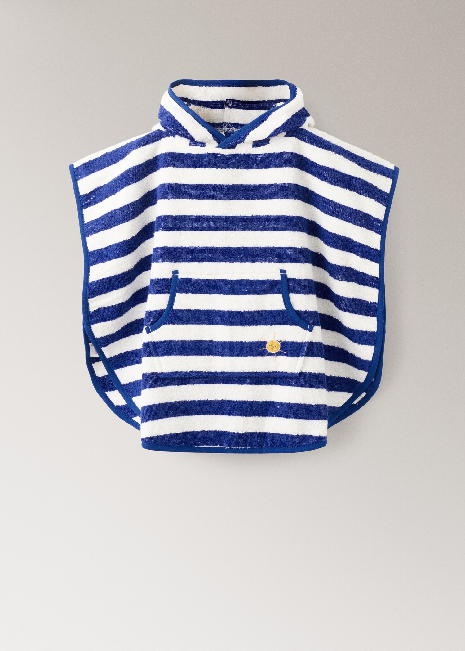 Striped poncho towel - Article without model