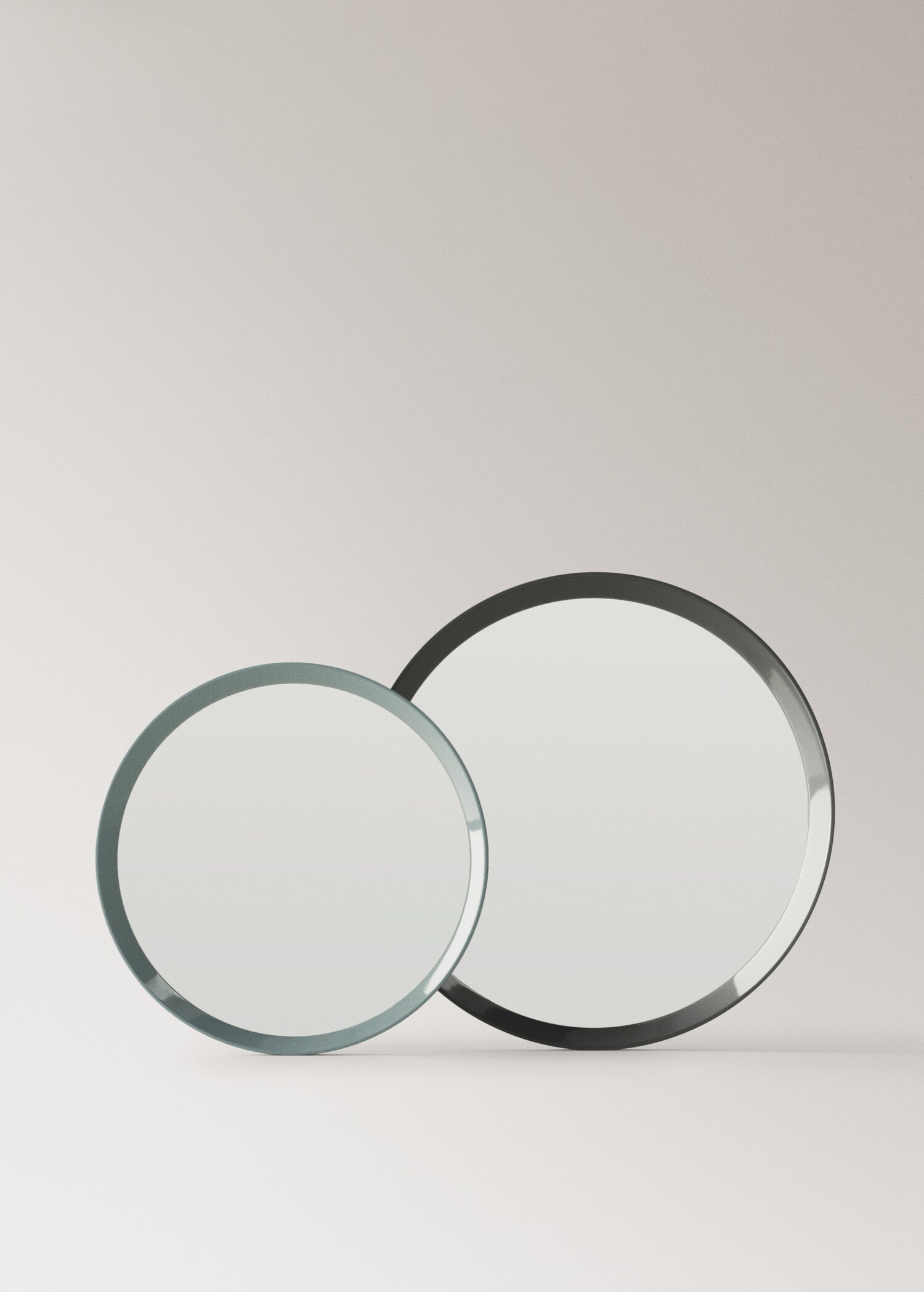 Round wood mirror - Details of the article 4