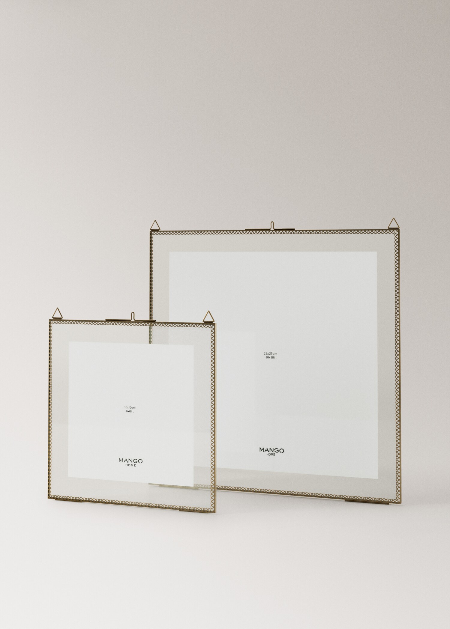 Medium square metal border frame - Details of the article 3