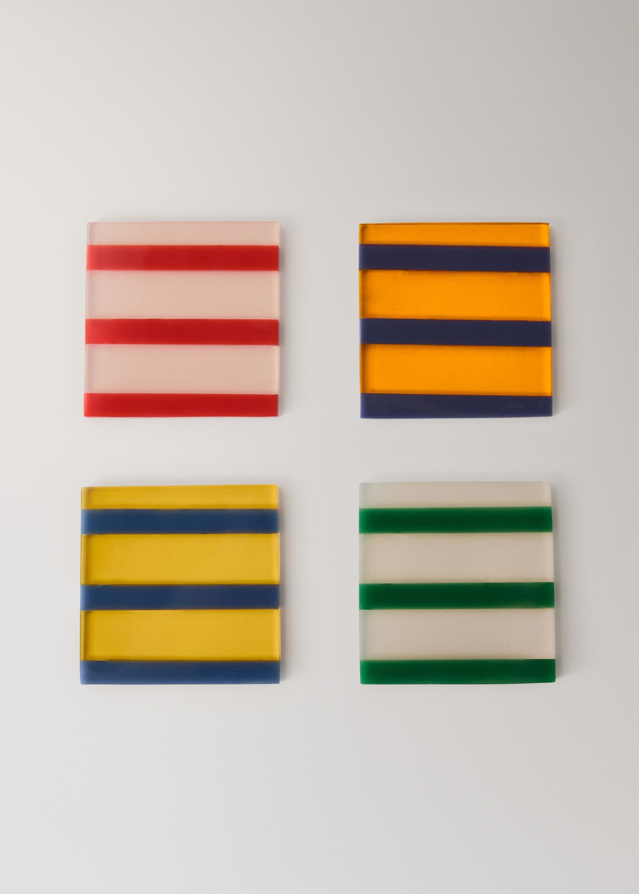 Set of resin coasters with colour stripes - Article without model, Orange. Ref: 27072916-00.
