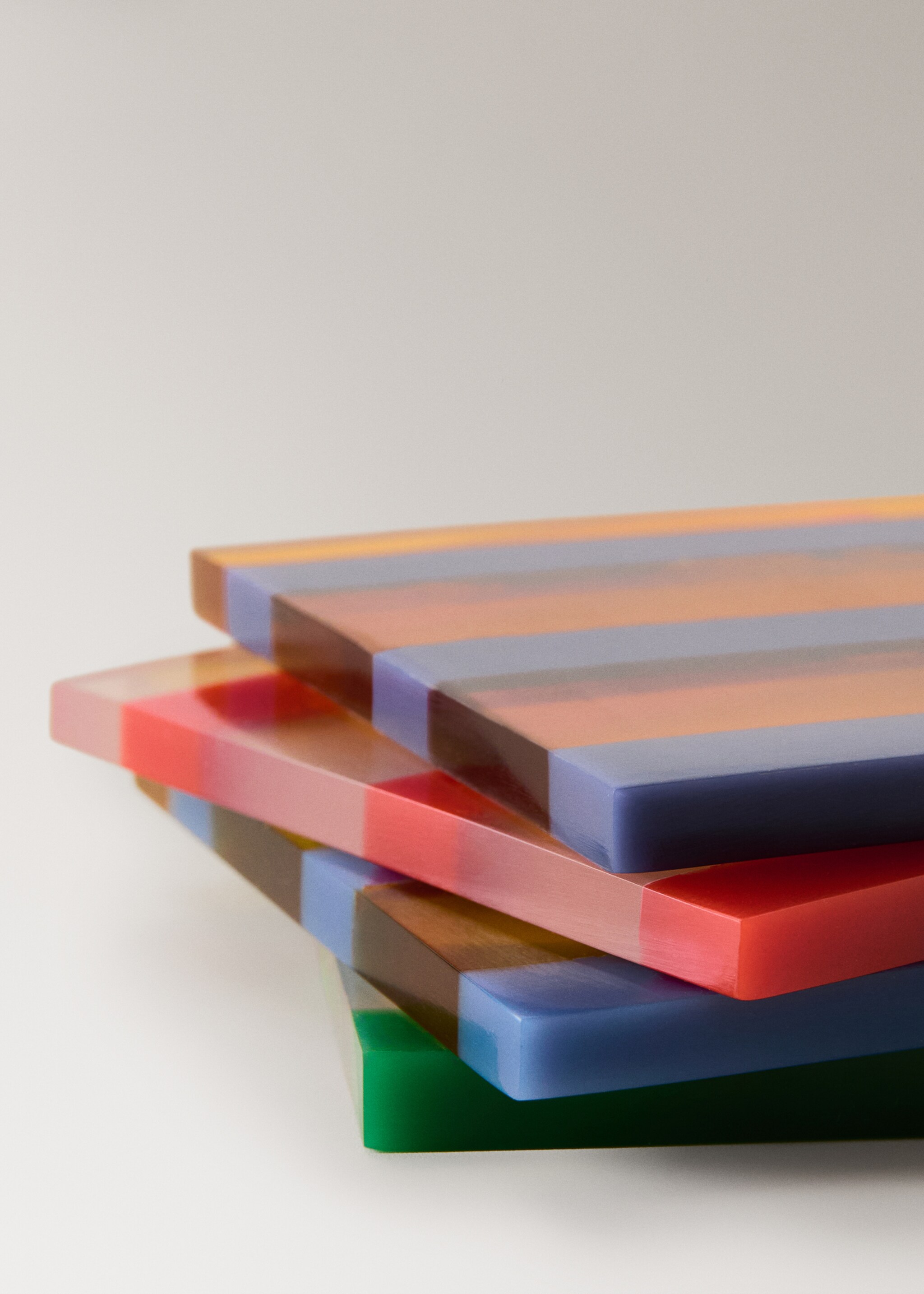 Set of resin coasters with colour stripes - Details of the article 1, Orange. Ref: 27072916-00.