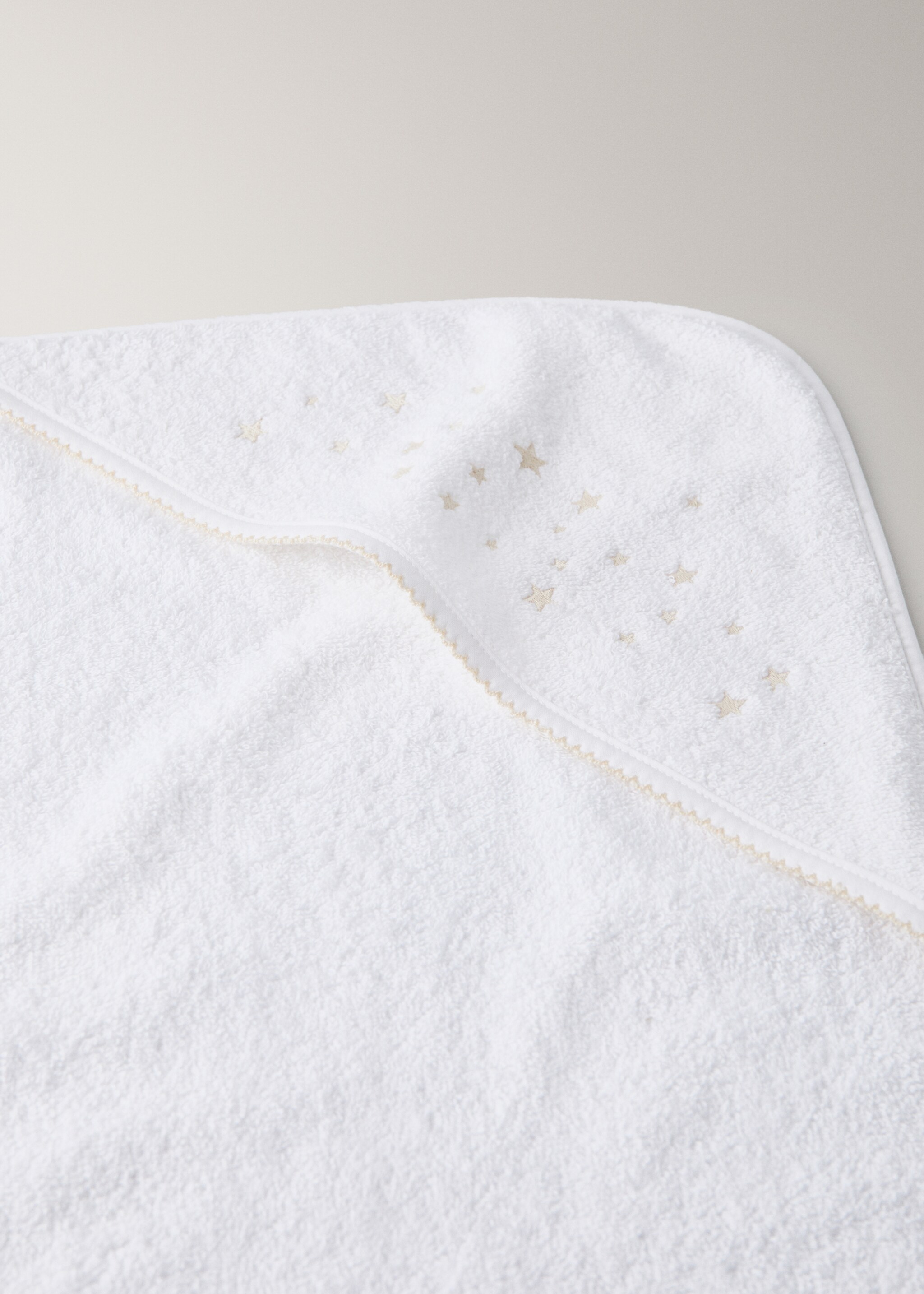Children's bath cape with embroidered stars - Details of the article 1, White. Ref: 27072925-00.