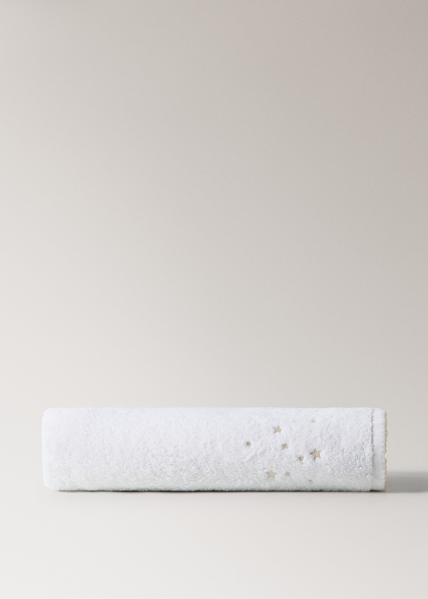 Kinder-Duschtuch mit eingestickten Sternen - Artikel ohne Model