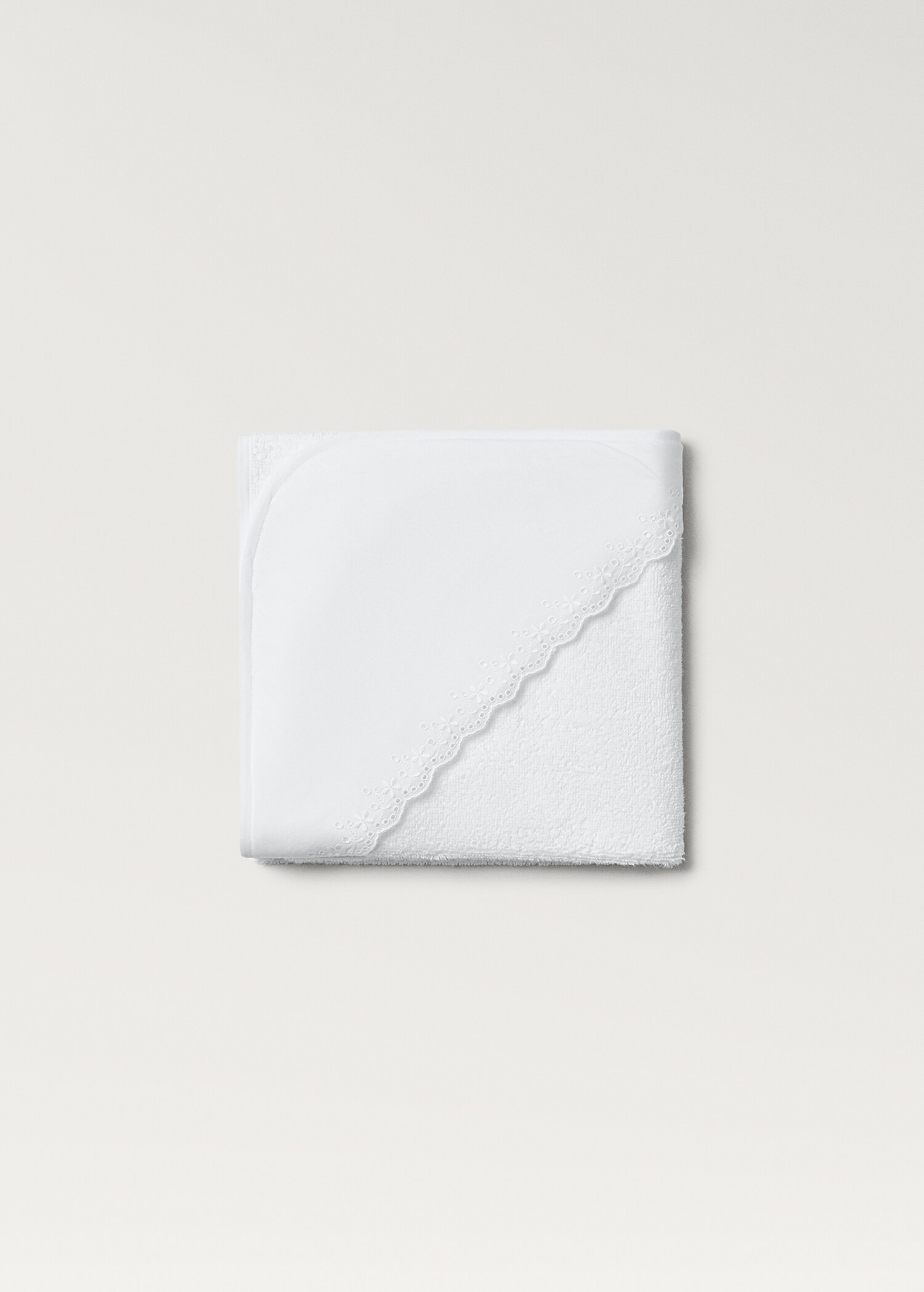 Дитячий рушник з капюшоном з квітковою вишивкою - Детальніше про товар 1