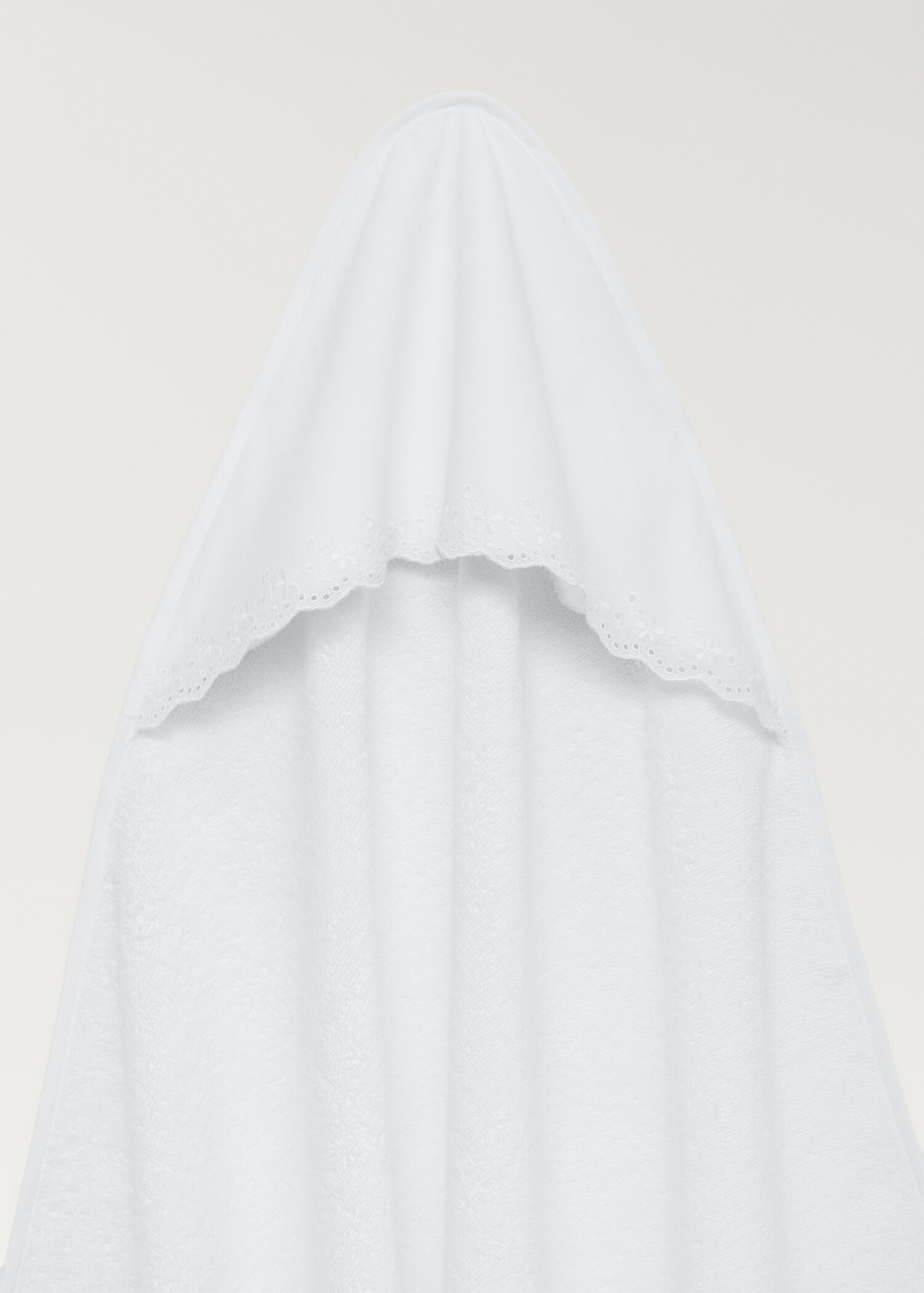 Дитячий рушник з капюшоном з квітковою вишивкою - Детальніше про товар 3