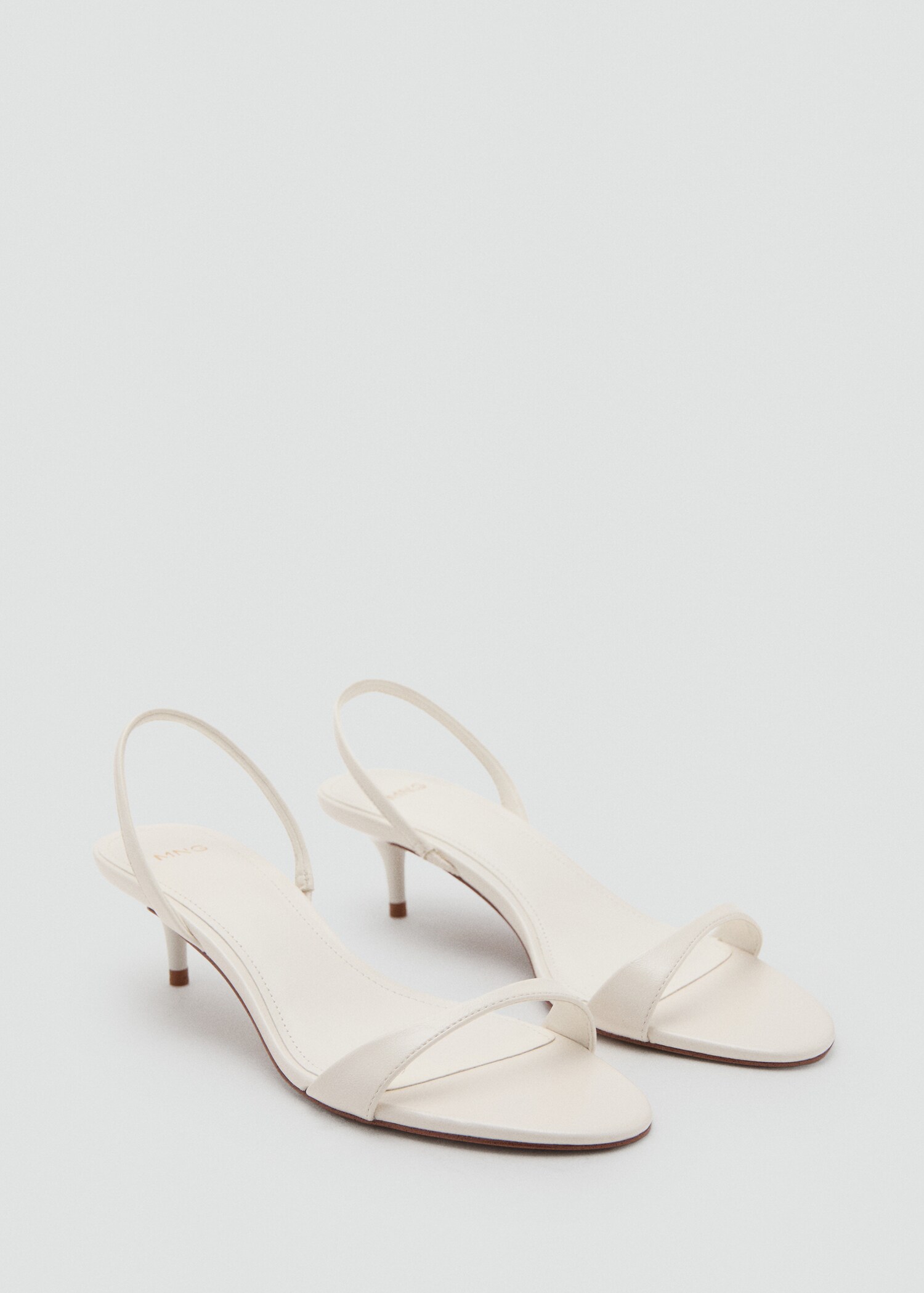 Kitten-heel sandals with strap - Medium plane